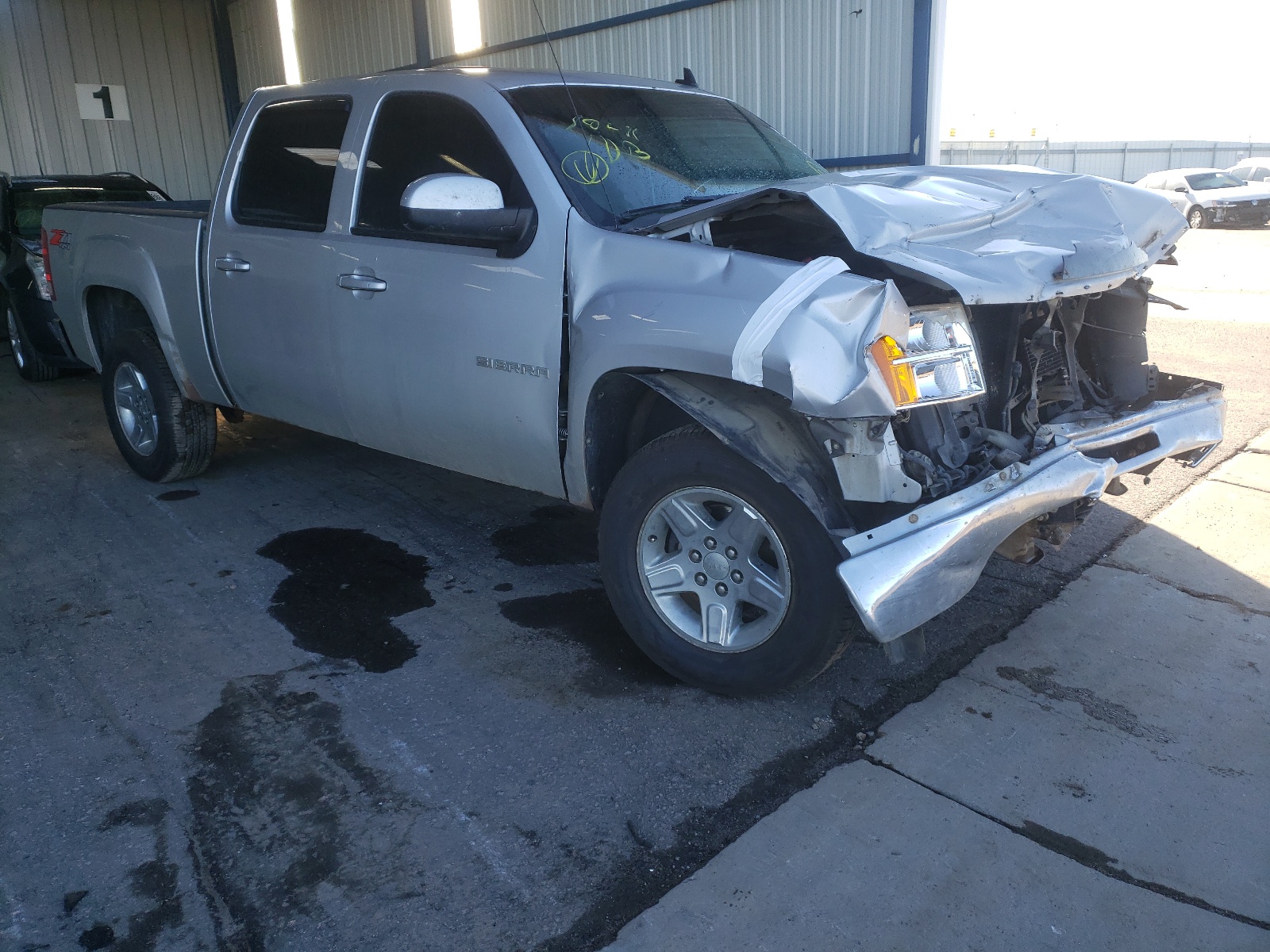 GMC SIERRA K15 2011 with VIN 3GTP2WE29BG223027 - Photo from auction