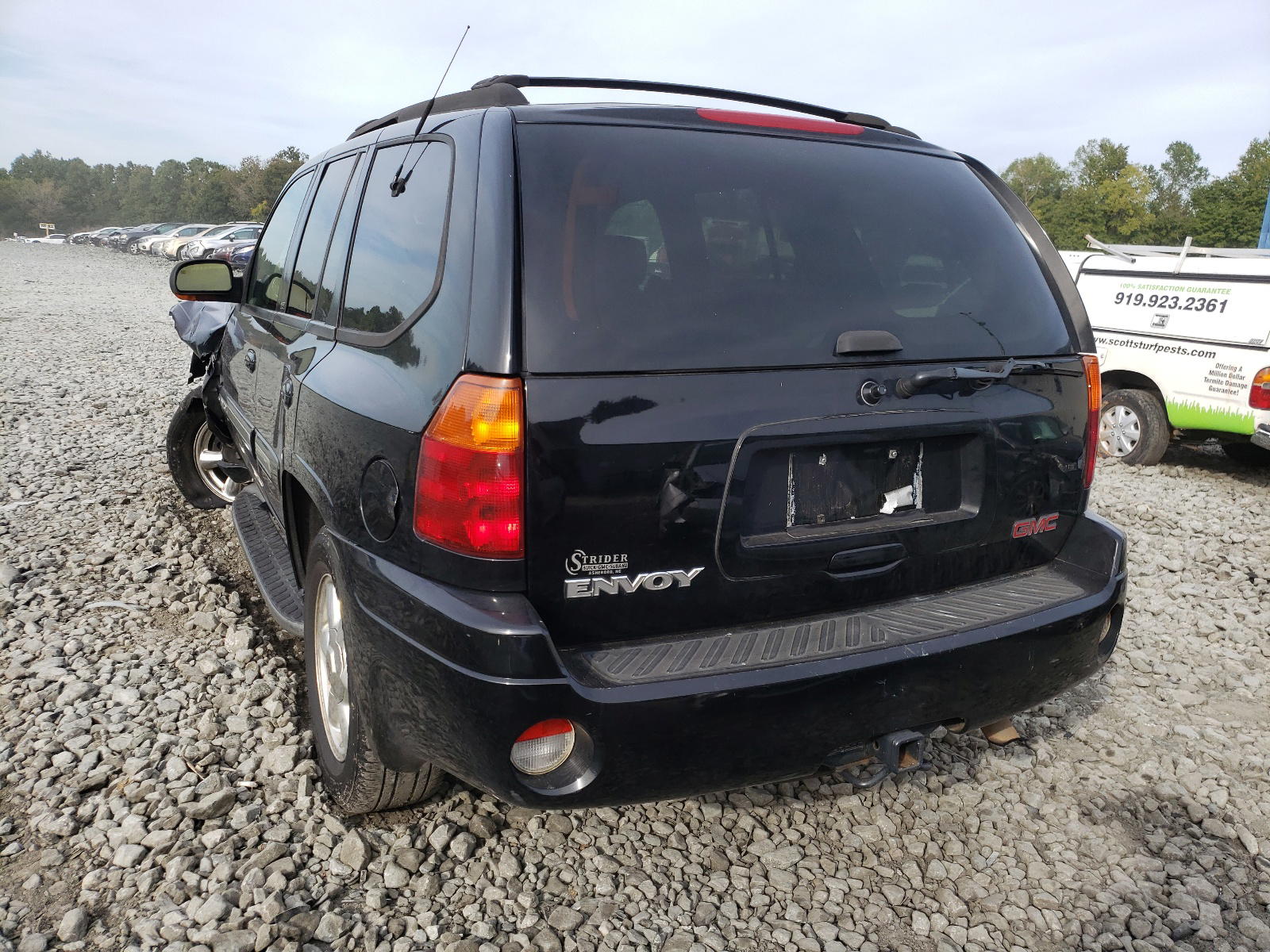 Photo 3 from auction – 2002 GMC ENVOY with VIN 1GKDT13S022522800