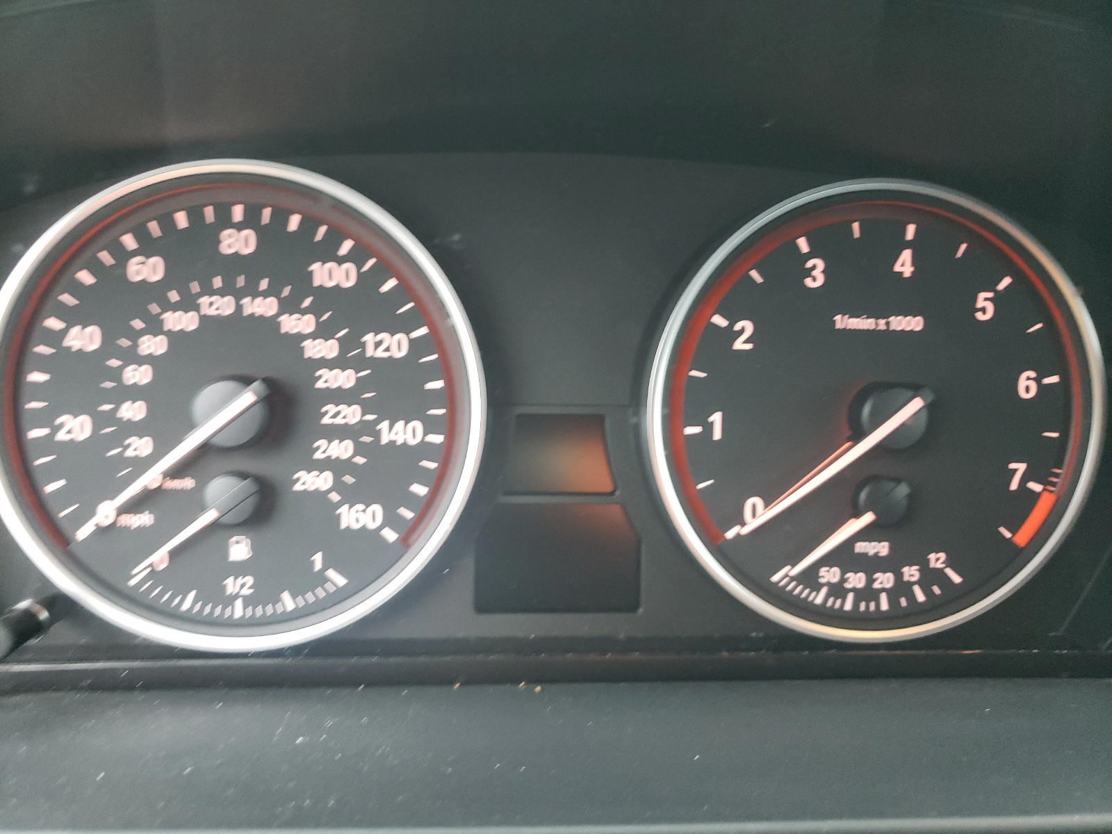 Photo 8 from auction – 2010 BMW 528 XI with VIN WBANV1C56AC443352