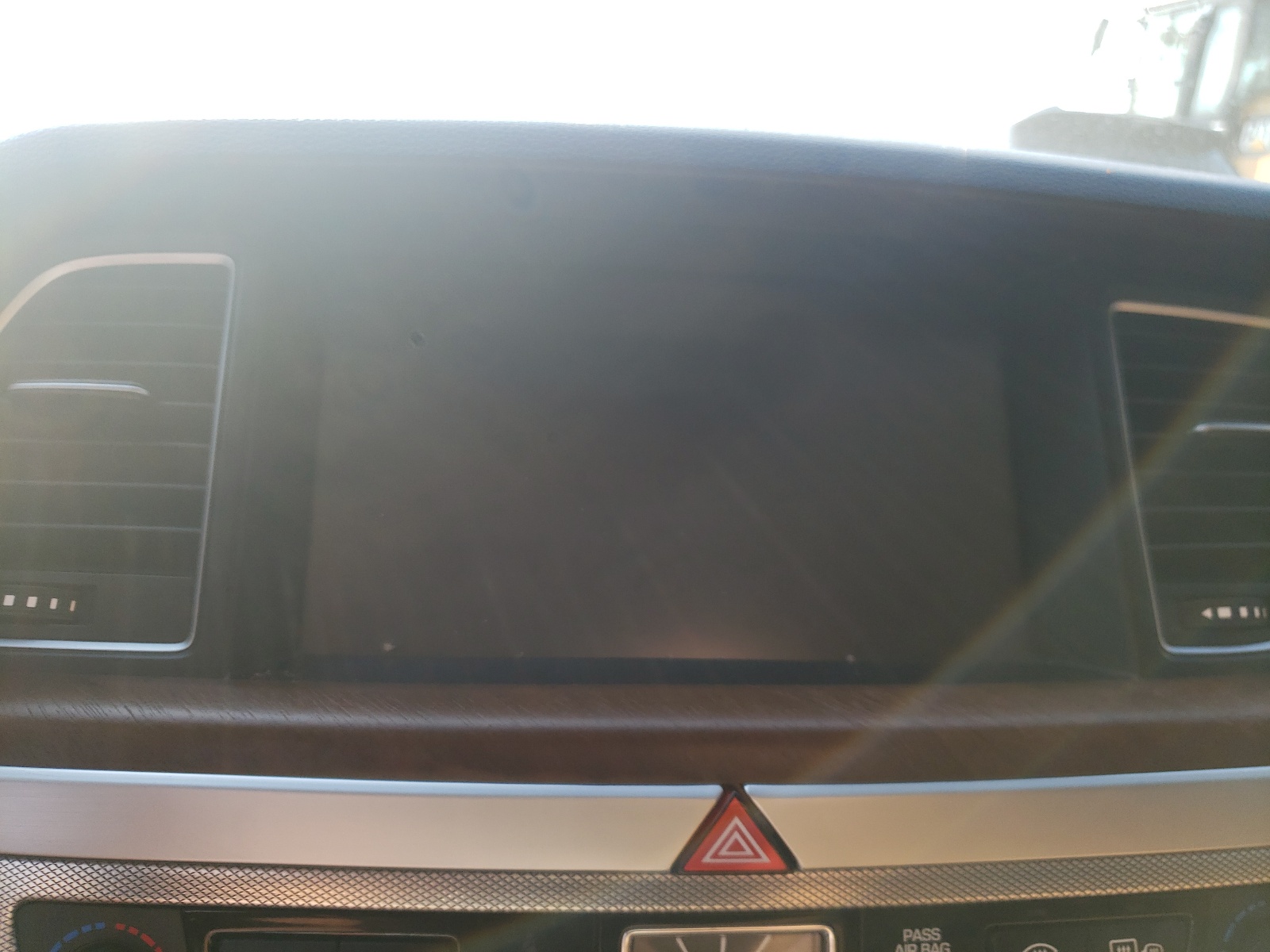 Photo 9 from auction – 2020 GENESIS G80 BASE with VIN KMTFN4JE4LU330364