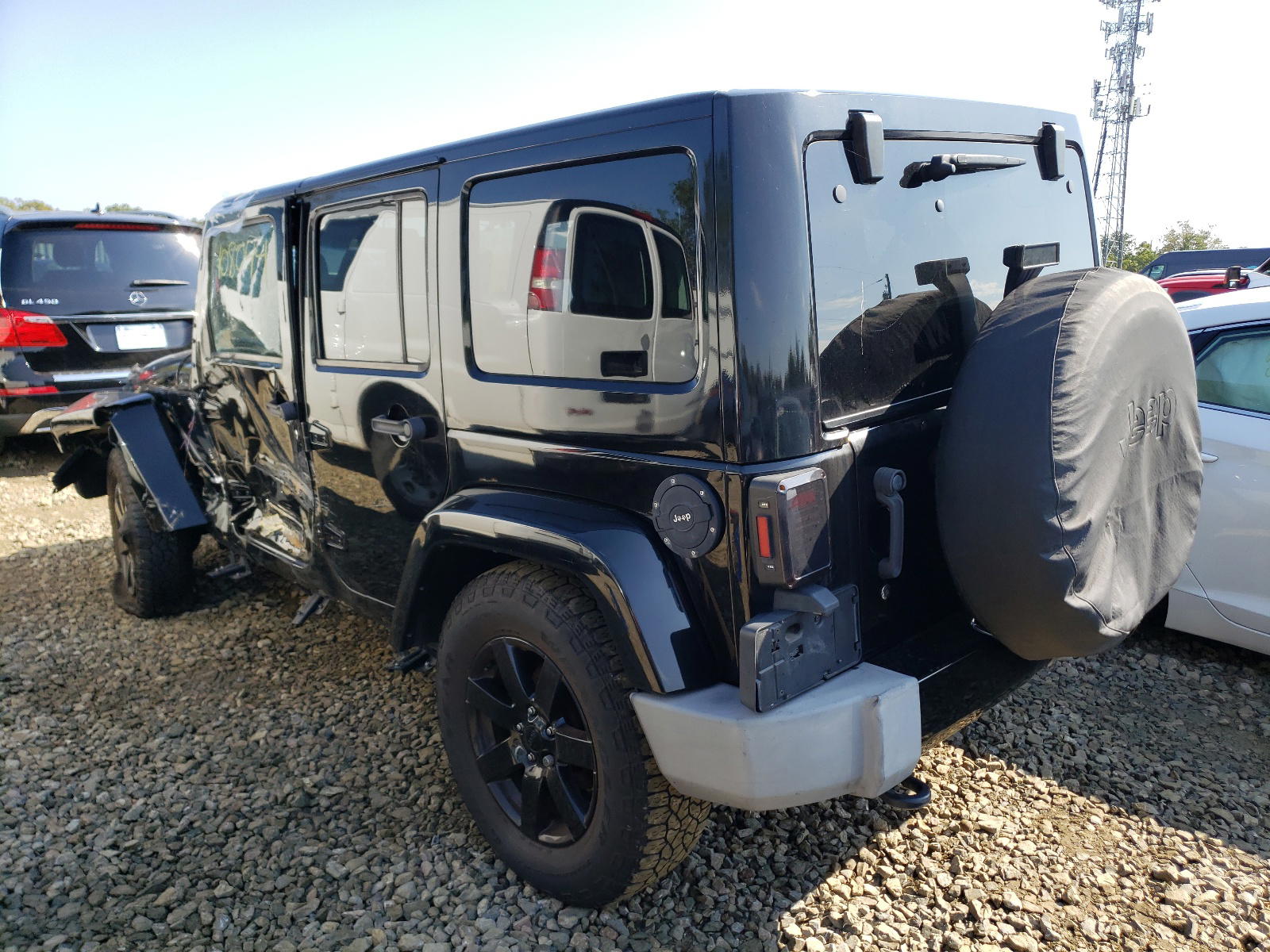 Photo 3 from auction – 2015 JEEP WRANGLER U with VIN 1C4BJWEG3FL557507