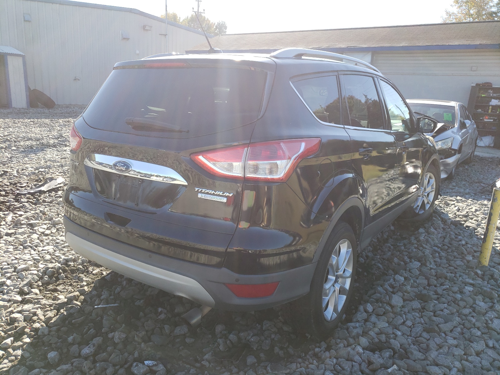 Zdjęcie 4 z aukcji – 2016 FORD ESCAPE TIT z VIN 1FMCU0J98GUB19640