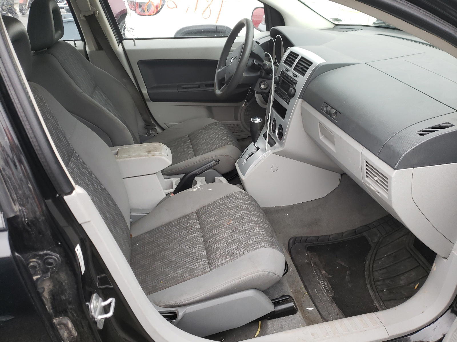 Photo 5 from auction – 2007 DODGE CALIBER SX with VIN 1B3HB48B97D343842
