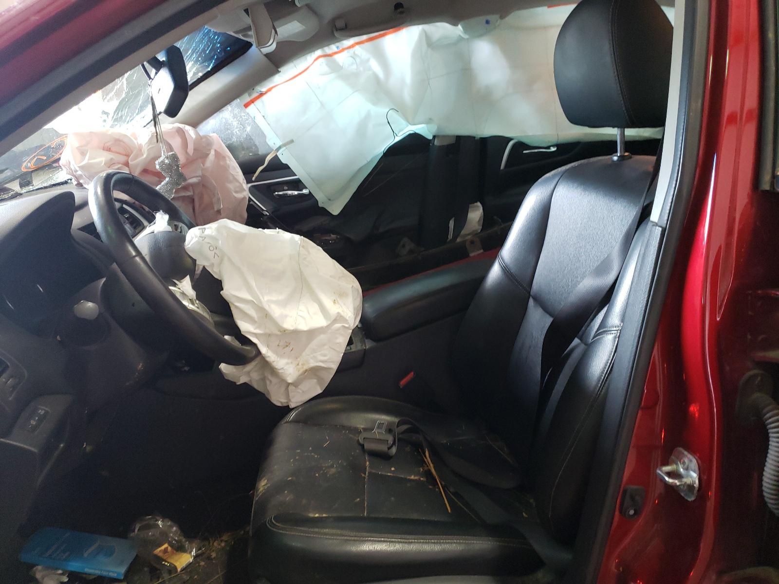 Photo 5 from auction – 2018 NISSAN ALTIMA with VIN 1N4AL3AP4JC227108
