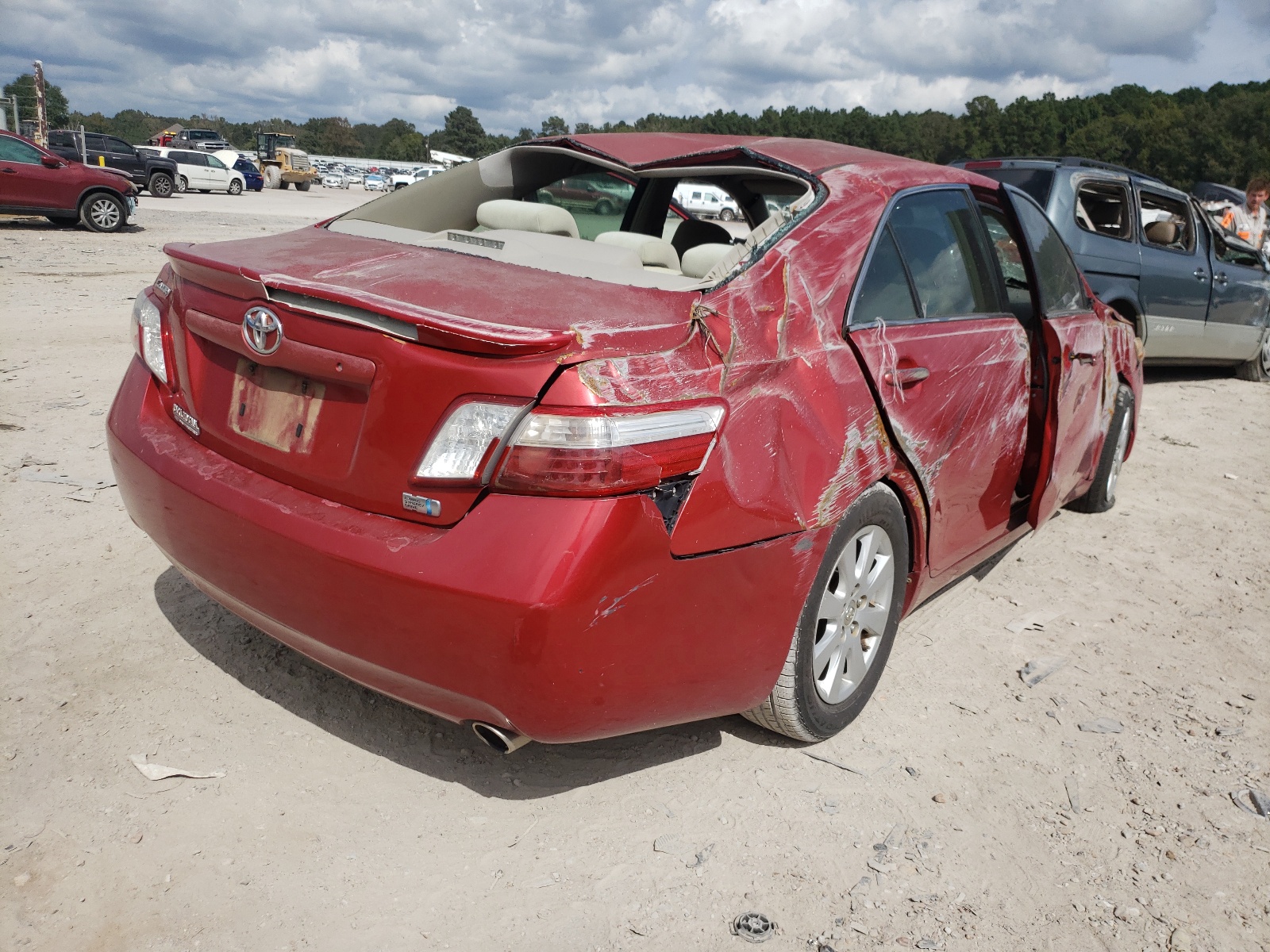 Photo 4 from auction – 2007 TOYOTA CAMRY HYBR with VIN JTNBB46K773029227