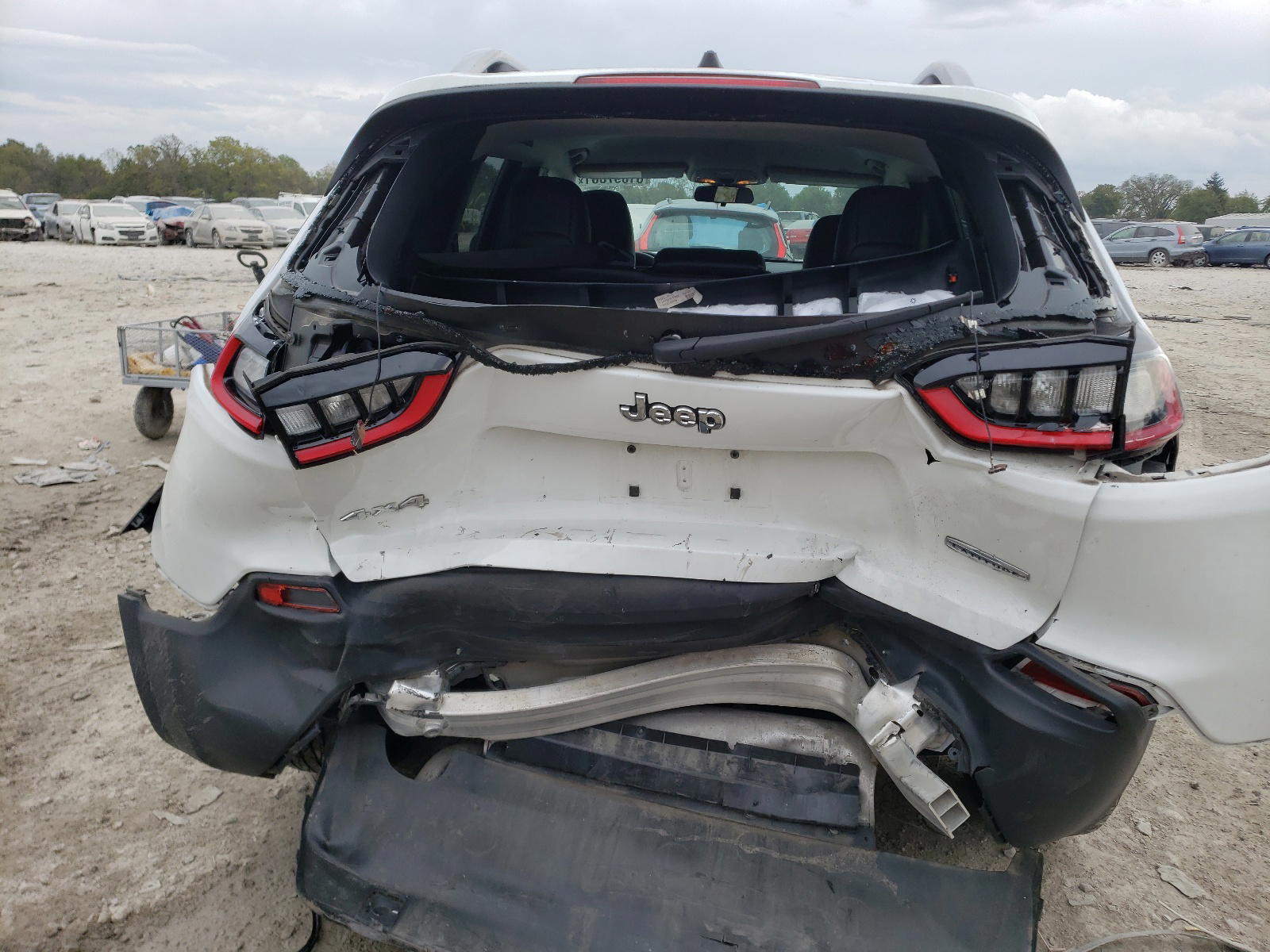 Photo 9 from auction – 2019 JEEP CHEROKEE L with VIN 1C4PJMLB5KD139780
