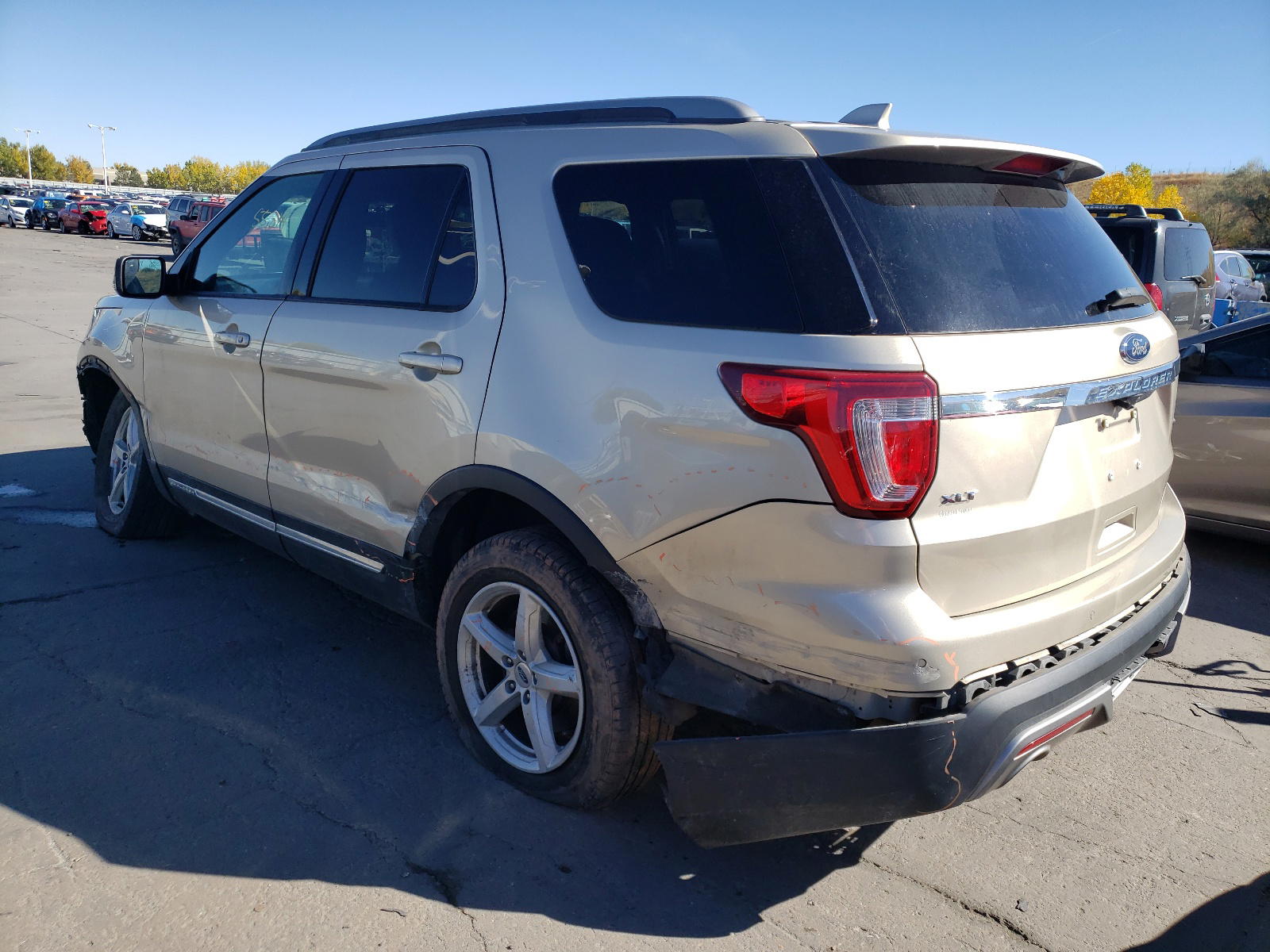 Photo 3 from auction – 2017 FORD EXPLORER X with VIN 1FM5K8DH7HGC65558