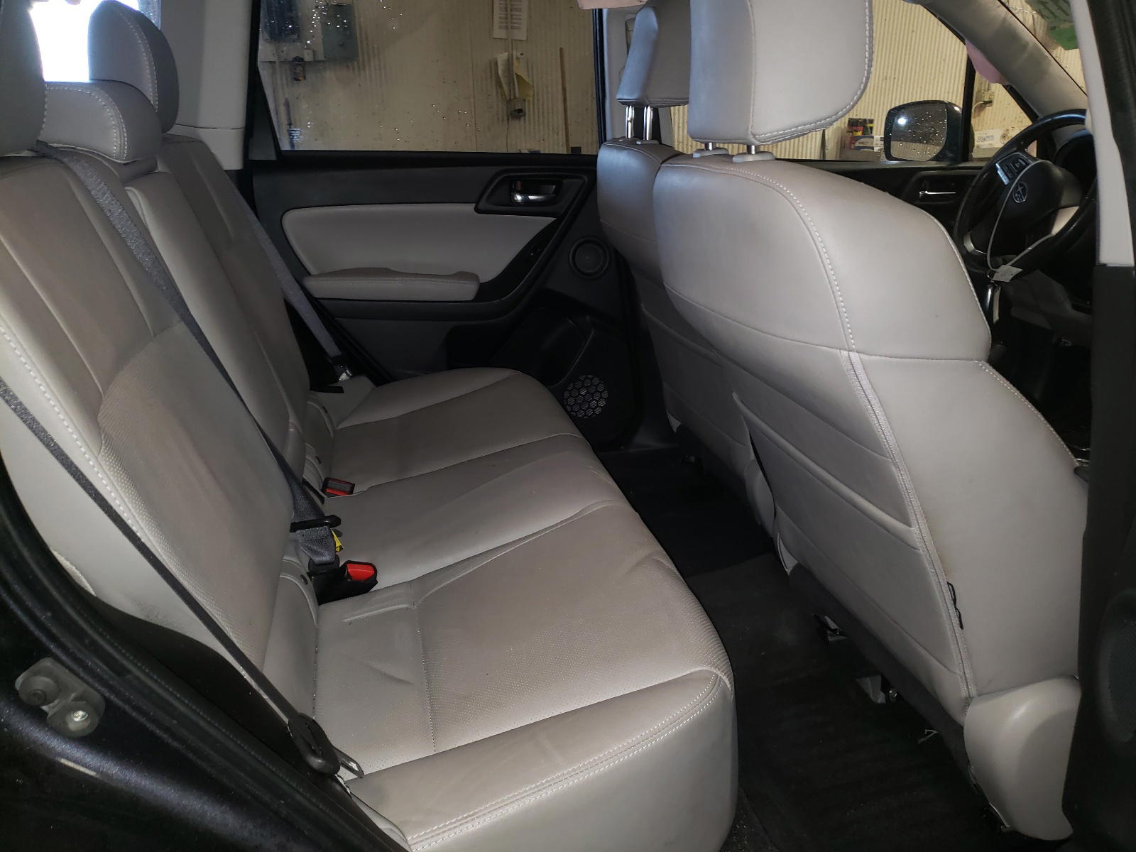 Photo 6 from auction – 2016 SUBARU FORESTER 2 with VIN JF2SJAVC5GH473128