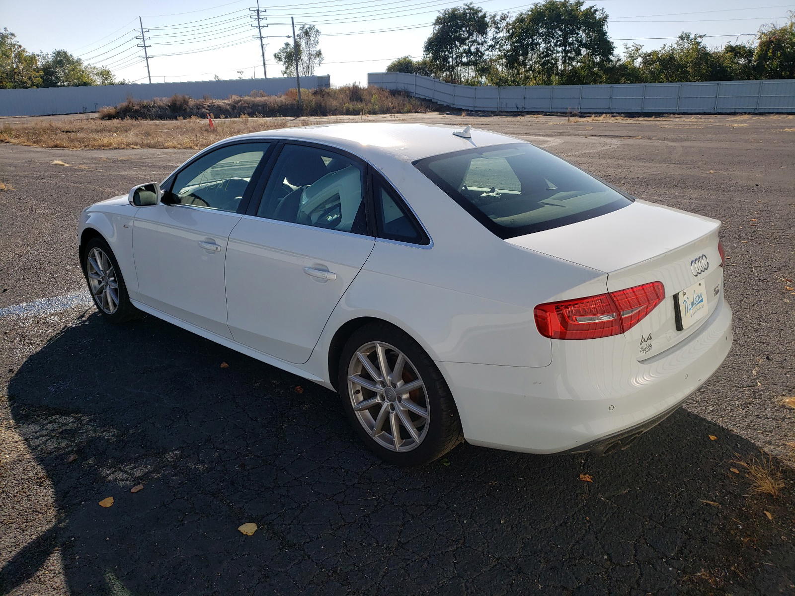 Photo 3 from auction – 2016 AUDI A4 PREMIUM with VIN WAUFFAFL1GN006397