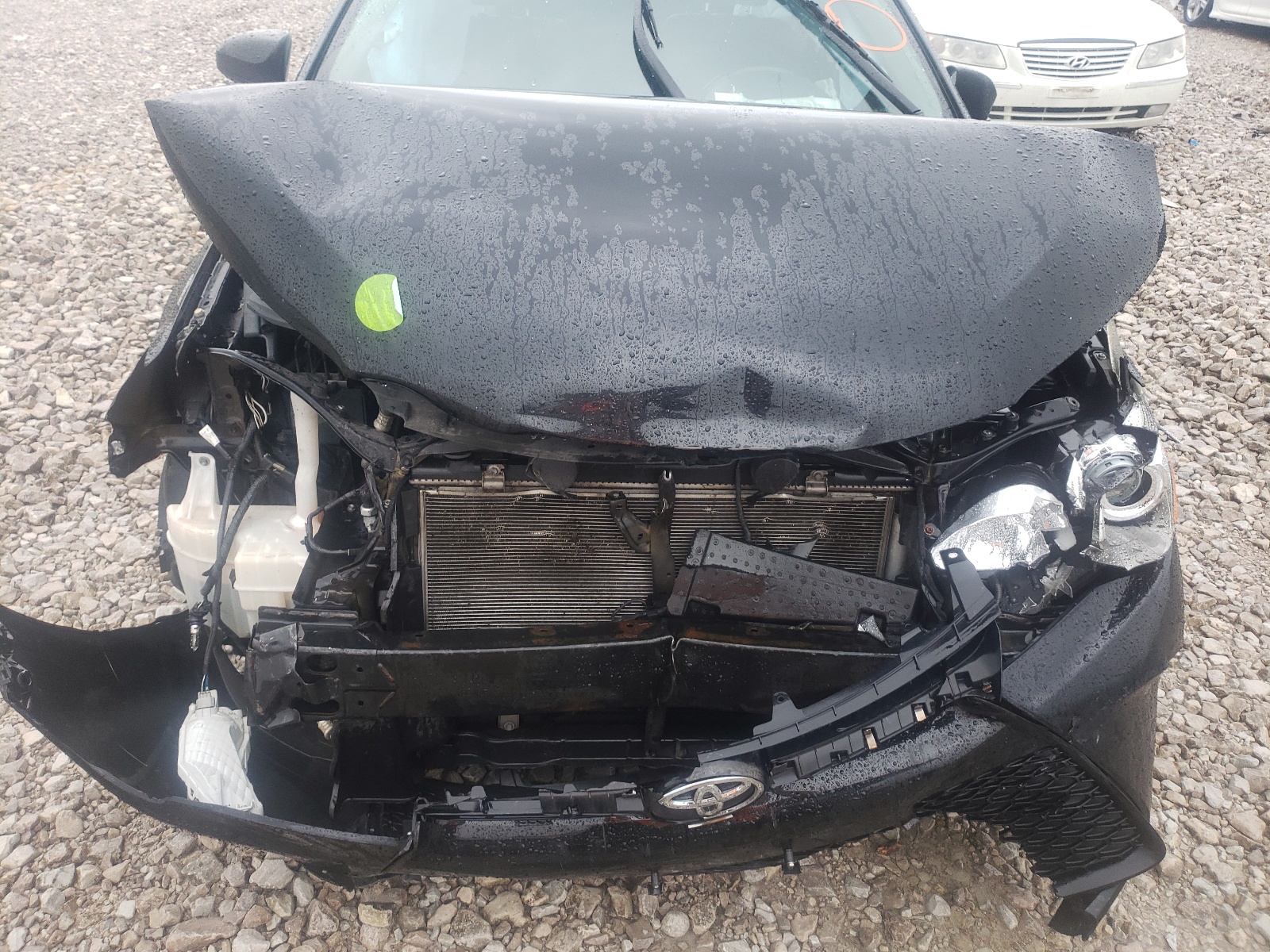 Photo 7 from auction – 2016 TOYOTA CAMRY LE with VIN 4T1BF1FK1GU215326