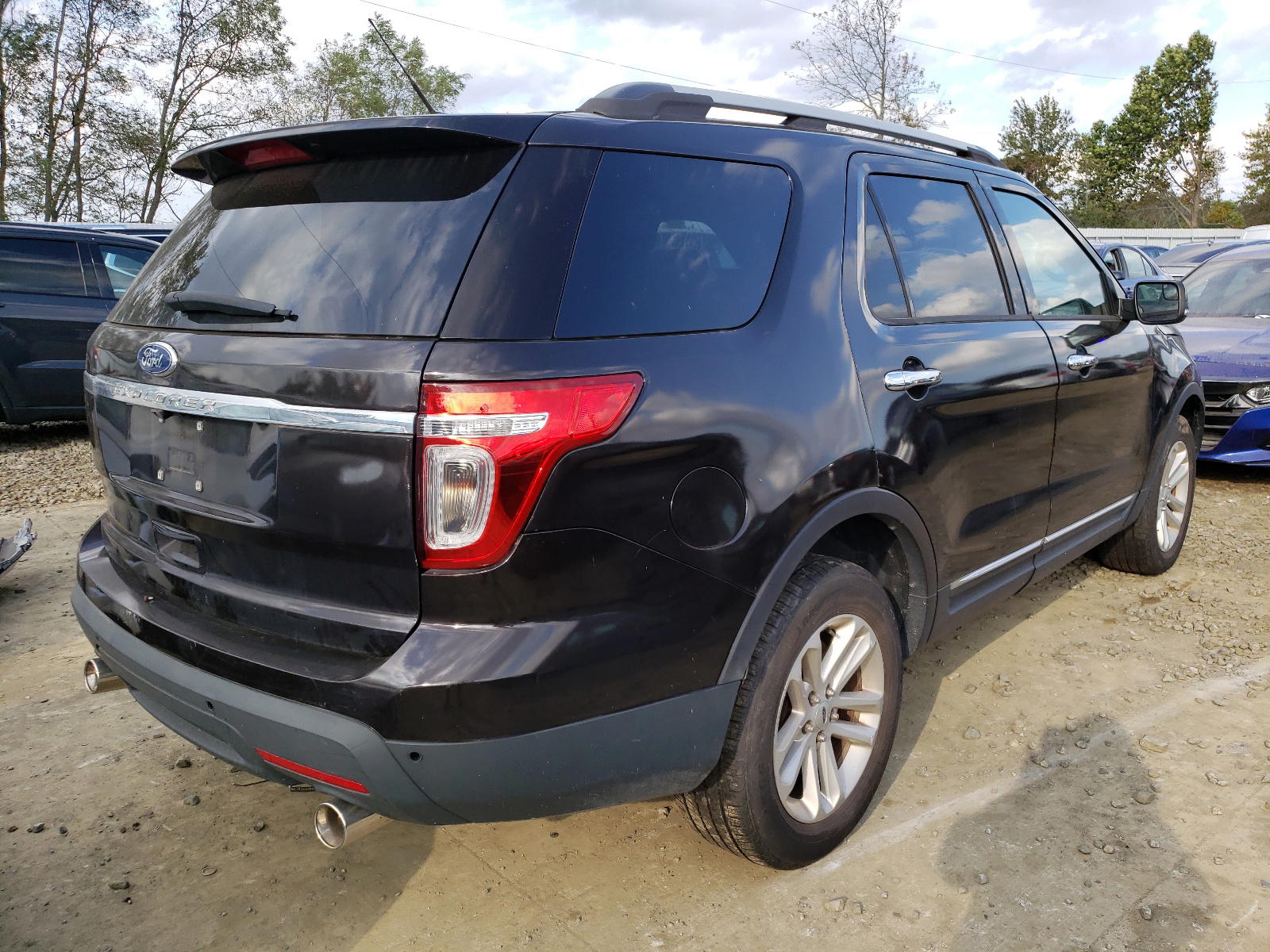 Photo 4 from auction – 2014 FORD EXPLORER X with VIN 1FM5K8D81EGC51263
