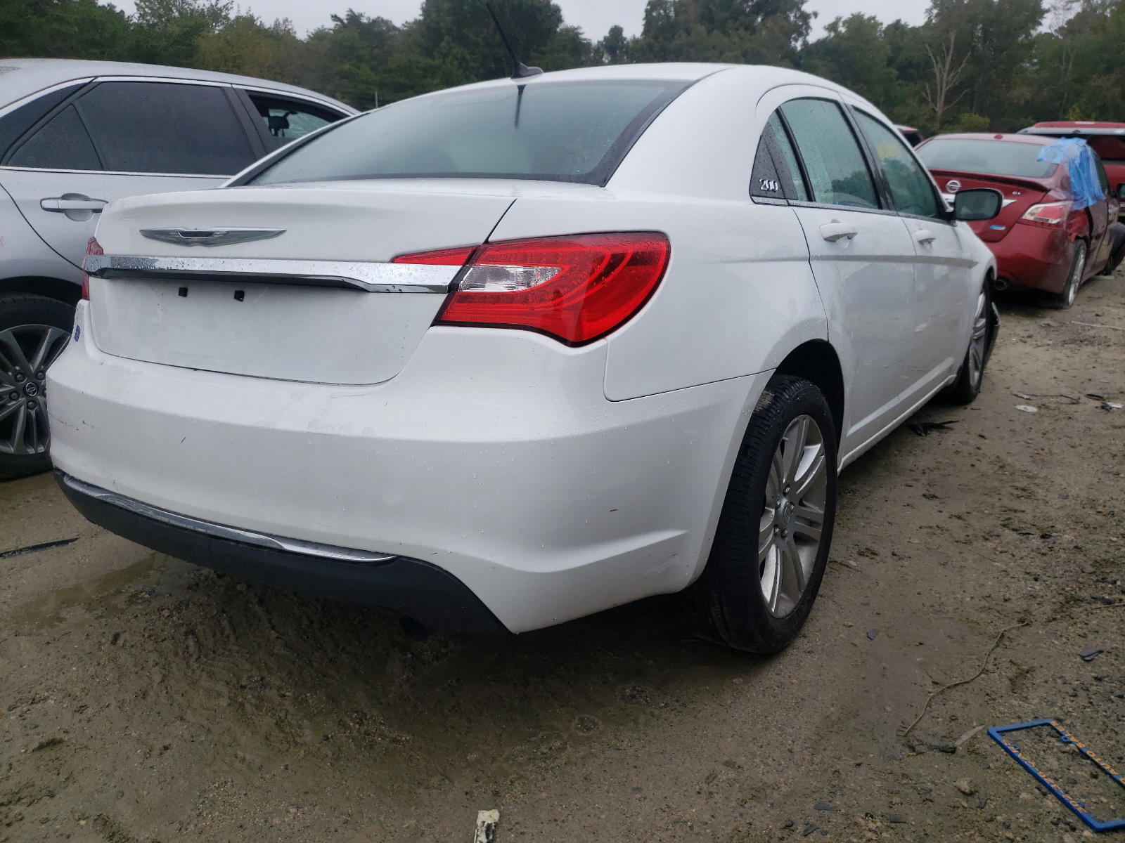 Photo 4 from auction – 2012 CHRYSLER 200 TOURIN with VIN 1C3CCBBB1CN298262