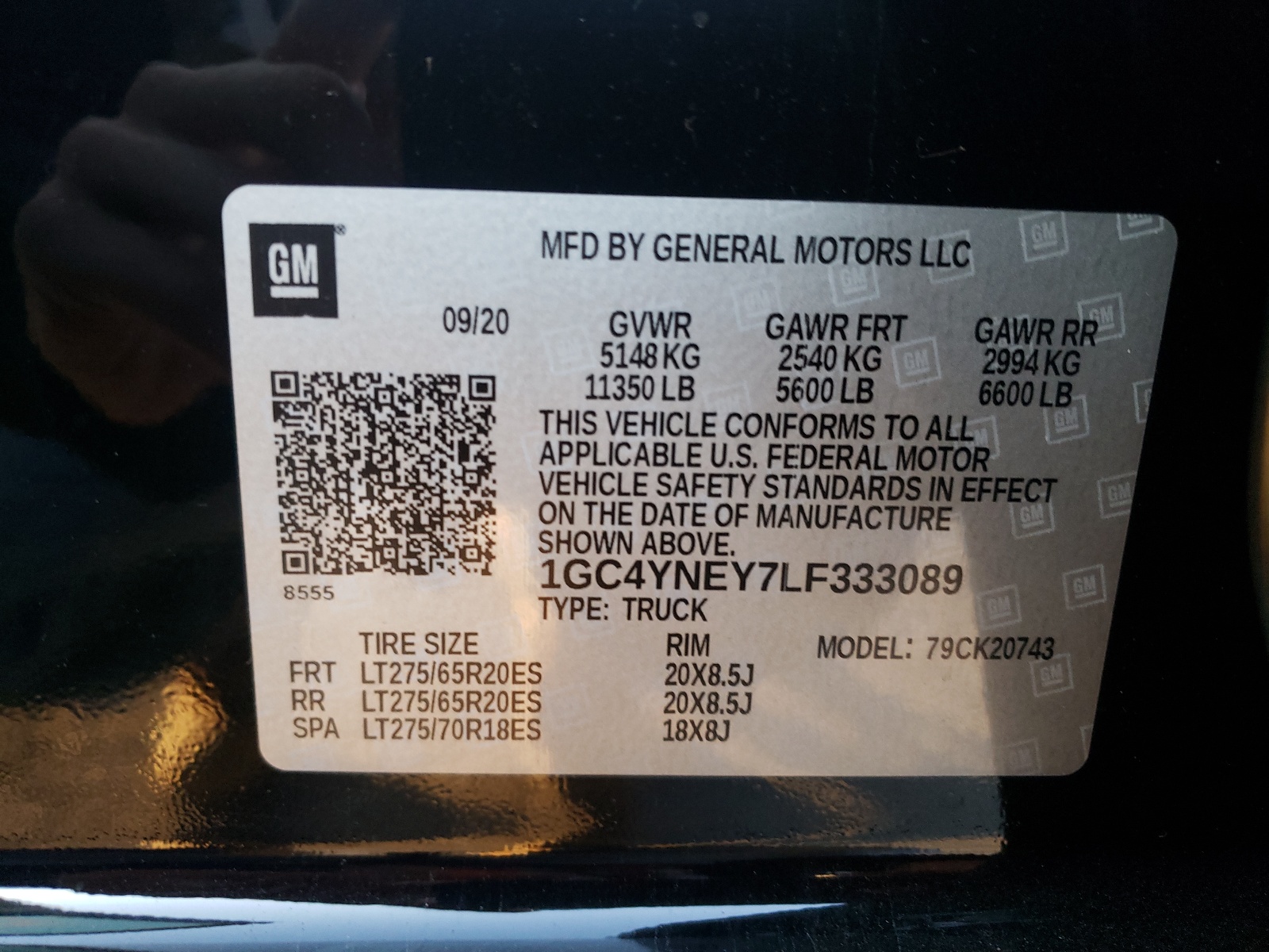Photo 10 from auction – 2020 CHEVROLET SILVERADO with VIN 1GC4YNEY7LF333089