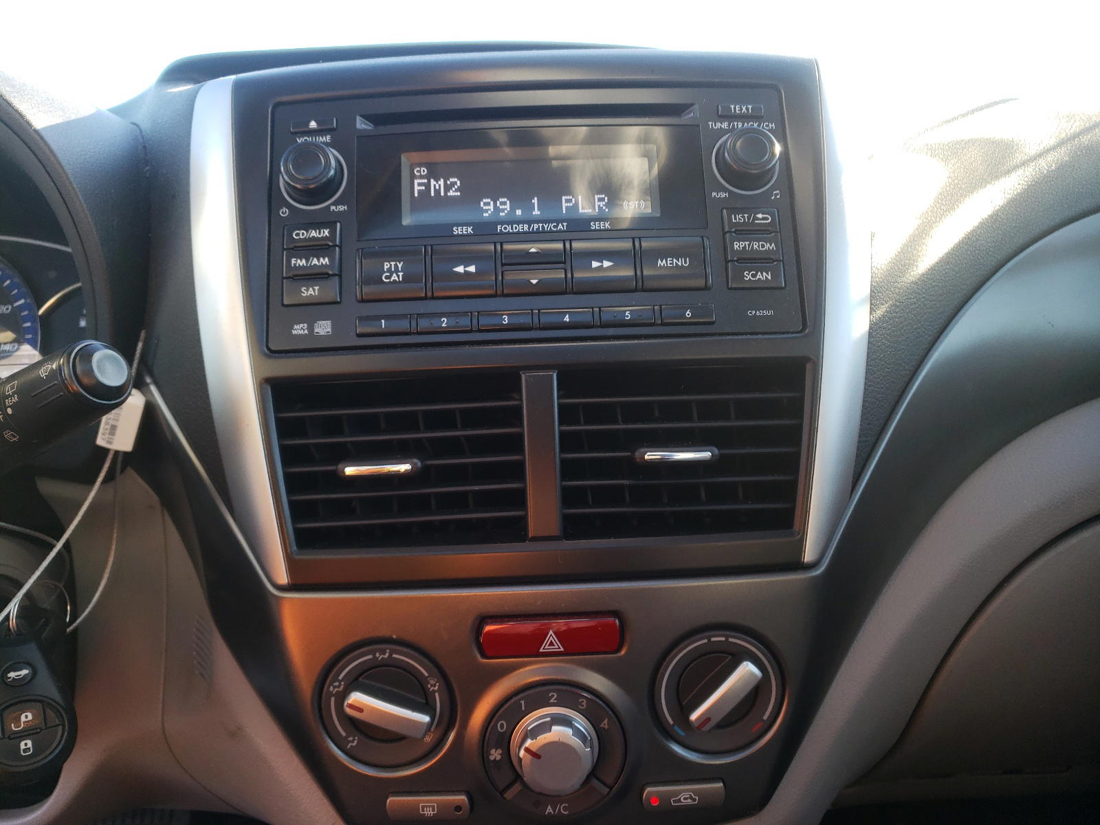 Photo 9 from auction – 2012 SUBARU FORESTER 2 with VIN JF2SHADC1CH424886
