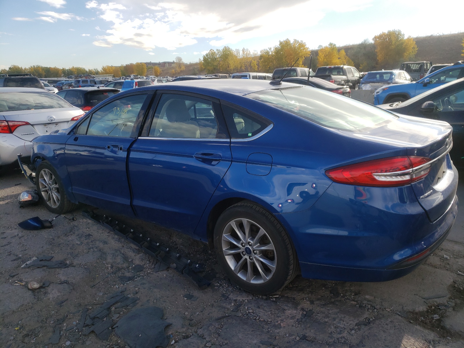 Photo 3 from auction – 2017 FORD FUSION SE with VIN 3FA6P0H71HR319366