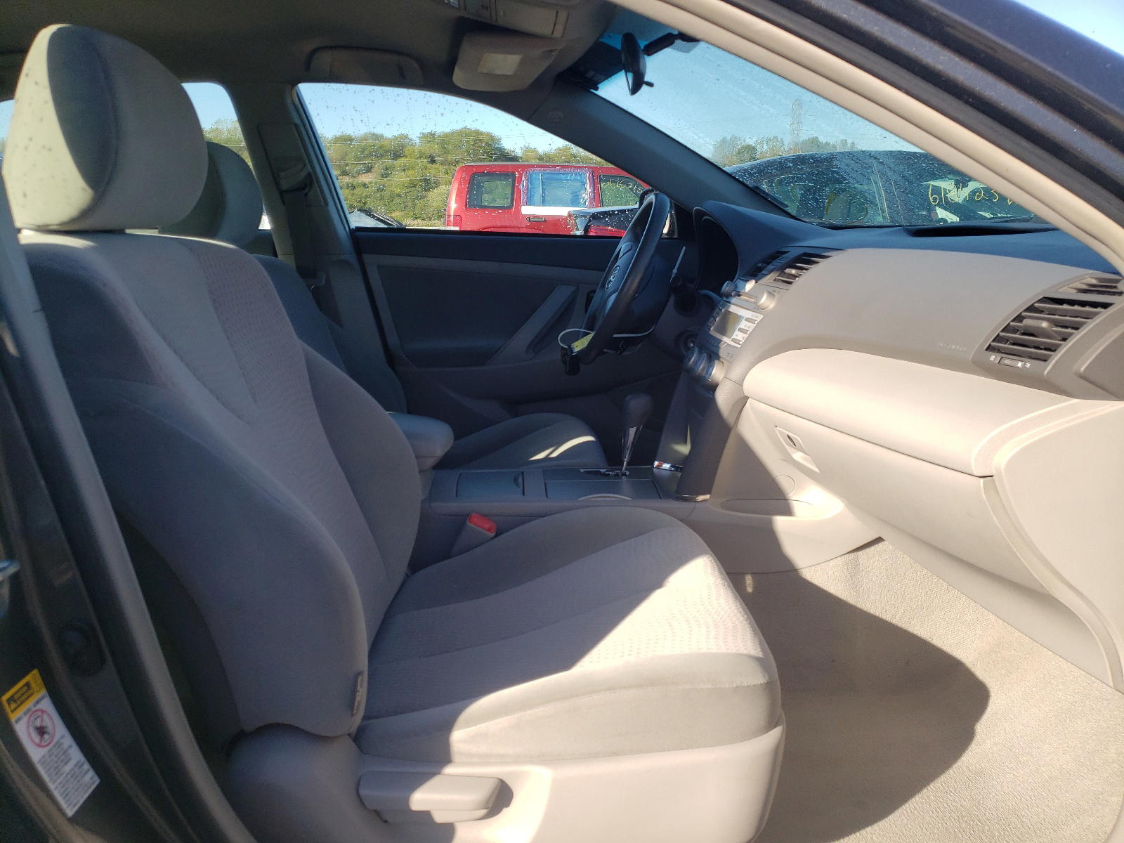 Photo 5 from auction – 2011 TOYOTA CAMRY BASE with VIN 4T4BF3EK1BR103492