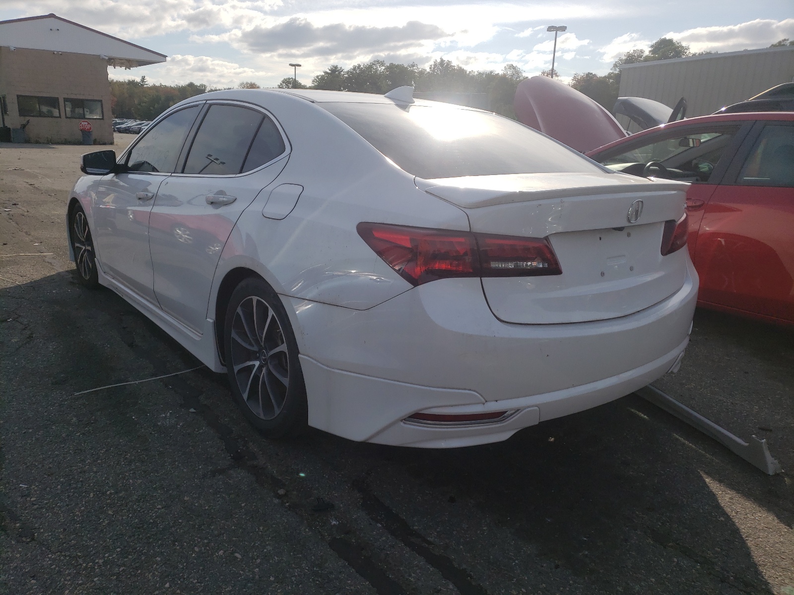 Photo 3 from auction – 2017 ACURA TLX with VIN 19UUB1F32HA010961