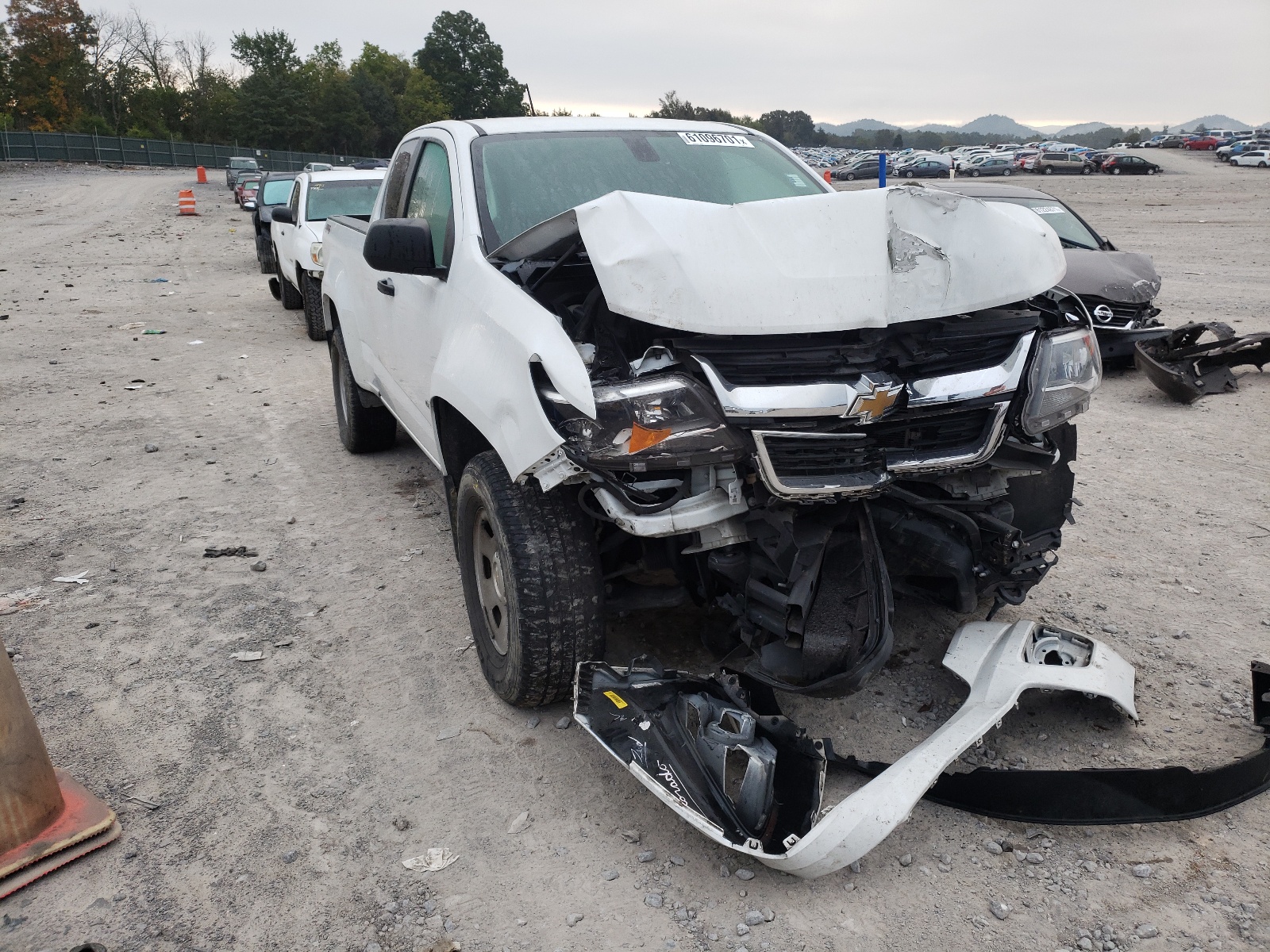 CHEVROLET COLORADO 2018 with VIN 1GCHTBEN5J1179979 - Photo from auction