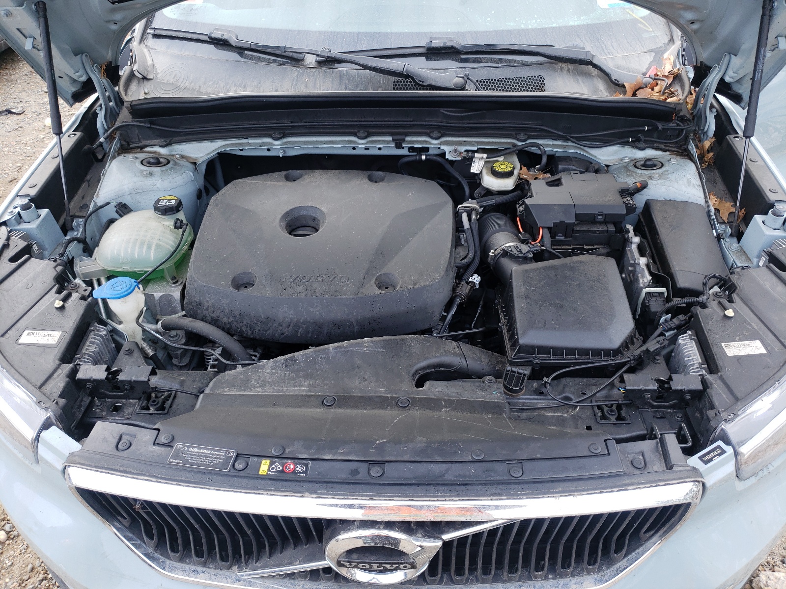 Photo 7 from auction – 2019 VOLVO XC40 T5 MO with VIN YV4162UK8K2063233