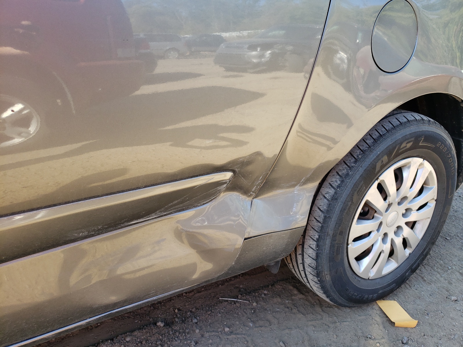 Photo 9 from auction – 2011 KIA SEDONA LX with VIN KNDMG4C79B6414567