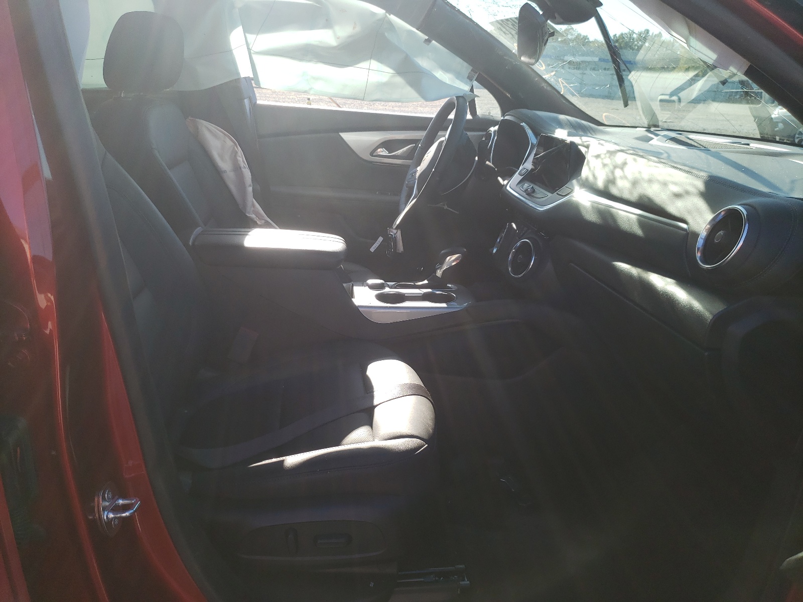 Photo 5 from auction – 2021 CHEVROLET BLAZER 3LT with VIN 3GNKBJRS0MS550074