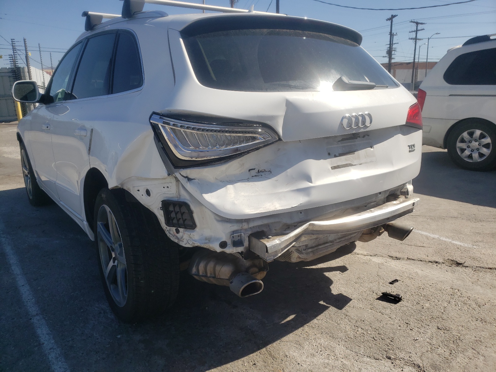 Photo 9 from auction – 2014 AUDI Q5 TDI PRE with VIN WA1CMAFP3EA106773