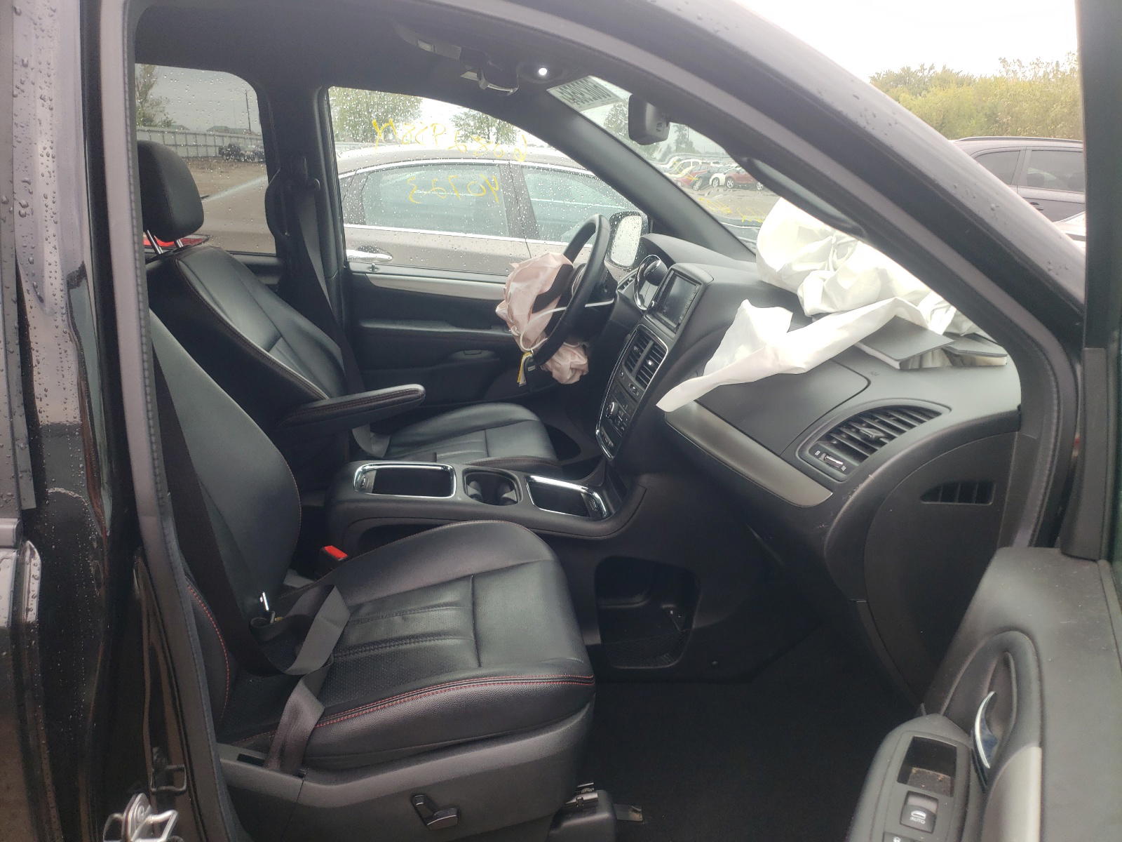 Photo 5 from auction – 2019 DODGE GRAND CARA with VIN 2C4RDGEG4KR662649