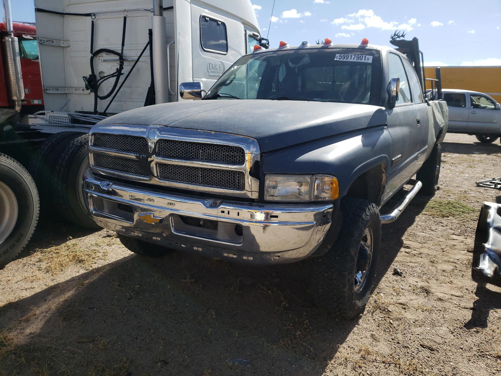 Photo 2 from auction – 1997 DODGE RAM 2500 with VIN 3B7KF23D0VG702243