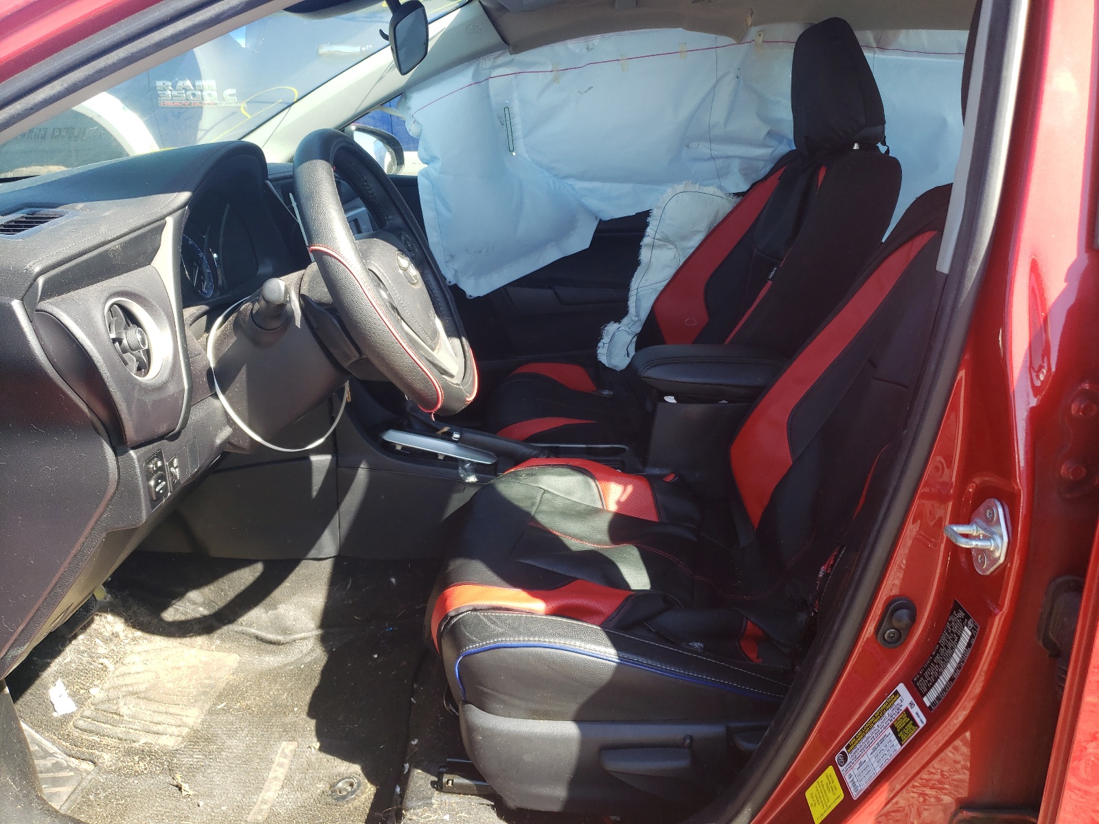 Photo 5 from auction – 2017 TOYOTA COROLLA L with VIN 2T1BURHE0HC778981