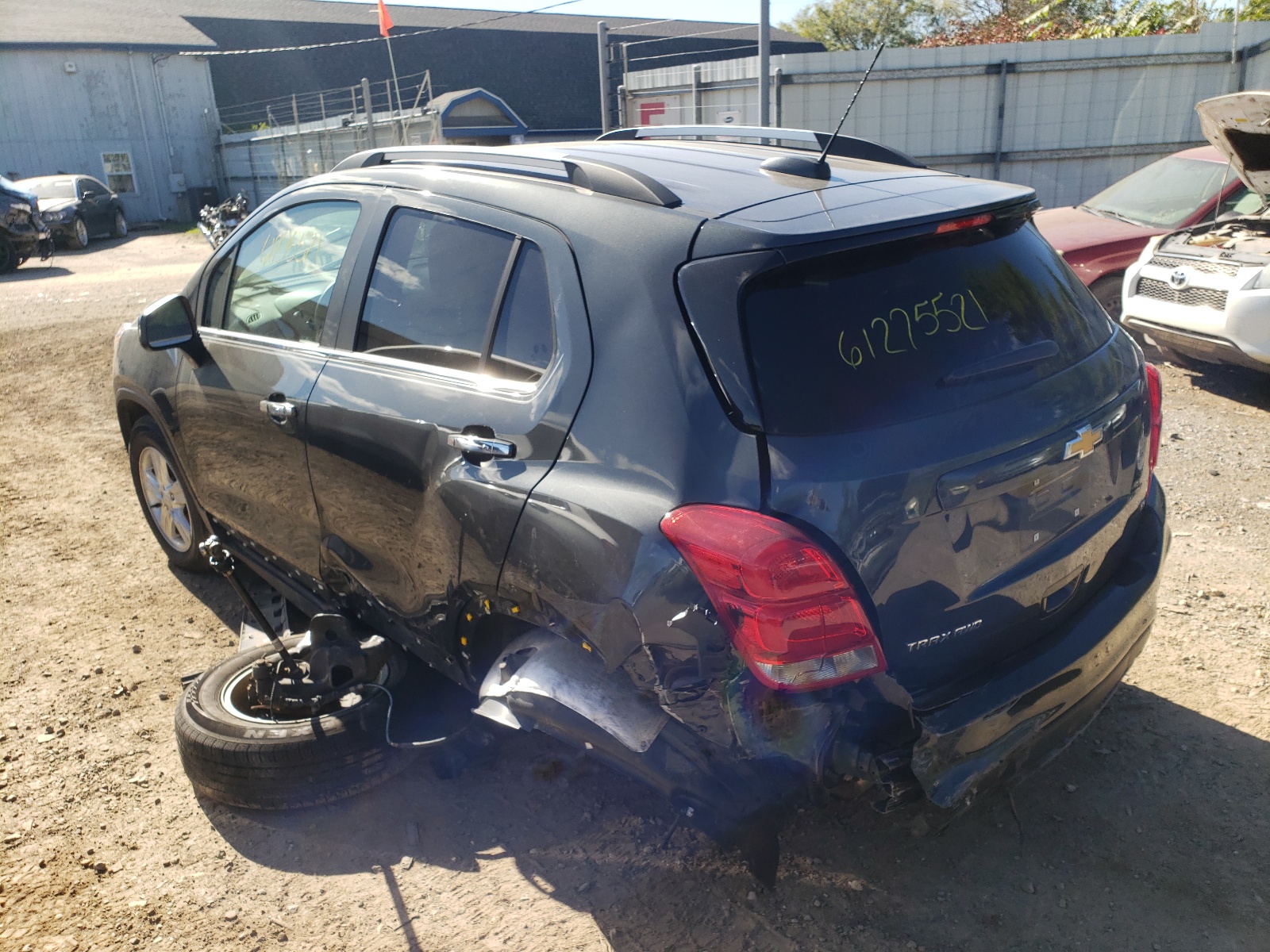 Photo 3 from auction – 2017 CHEVROLET TRAX 1LT with VIN KL7CJPSB8HB206021