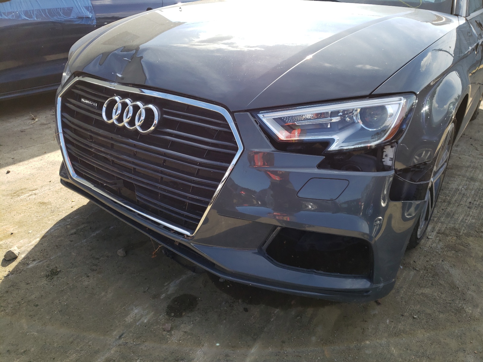 Zdjęcie 9 z aukcji – 2017 AUDI A3 PREMIUM z VIN WAUB8GFFXH1006588