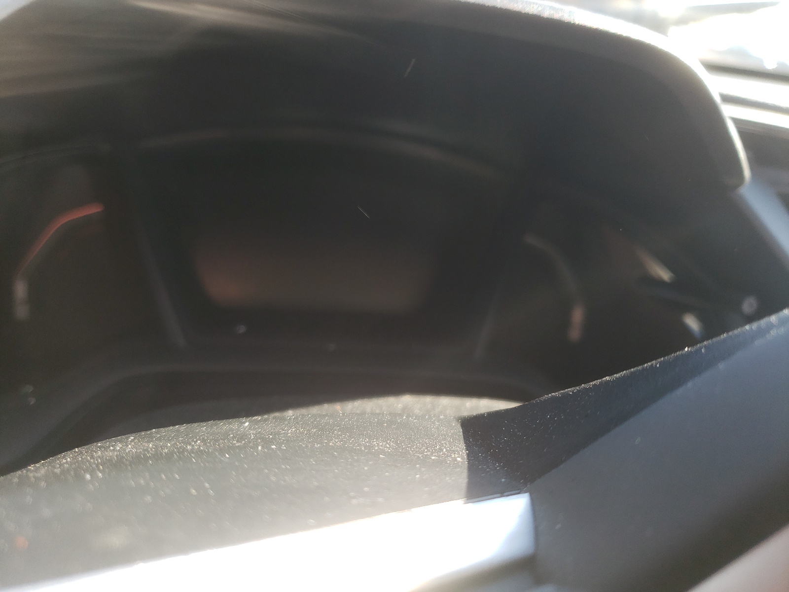 Photo 8 from auction – 2018 HONDA CIVIC LX with VIN 2HGFC2F63JH027863