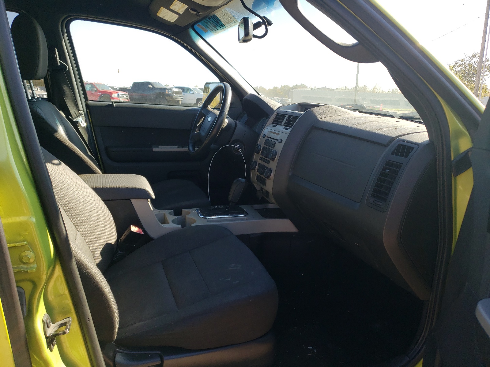 Foto 5 de la subasta – 2012 FORD ESCAPE XLT con VIN 1FMCU9D70CKB83353