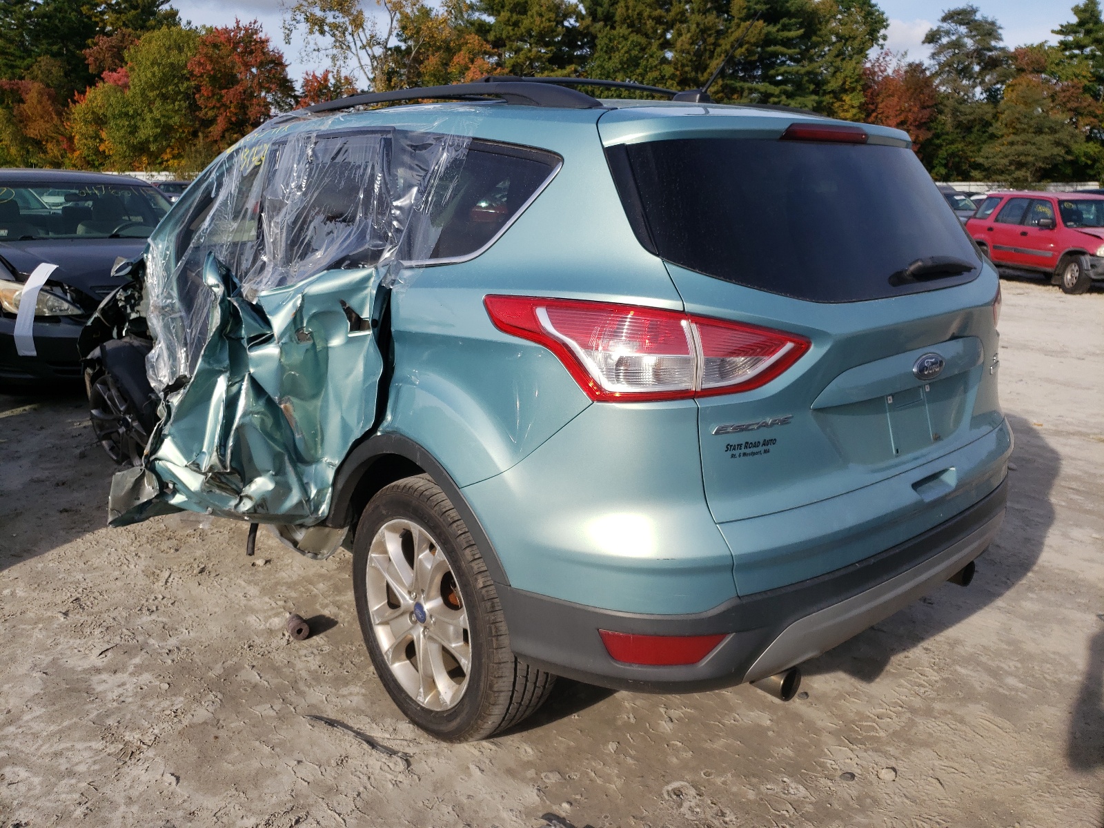 Photo 3 from auction – 2013 FORD ESCAPE SE with VIN 1FMCU0GX7DUB68376