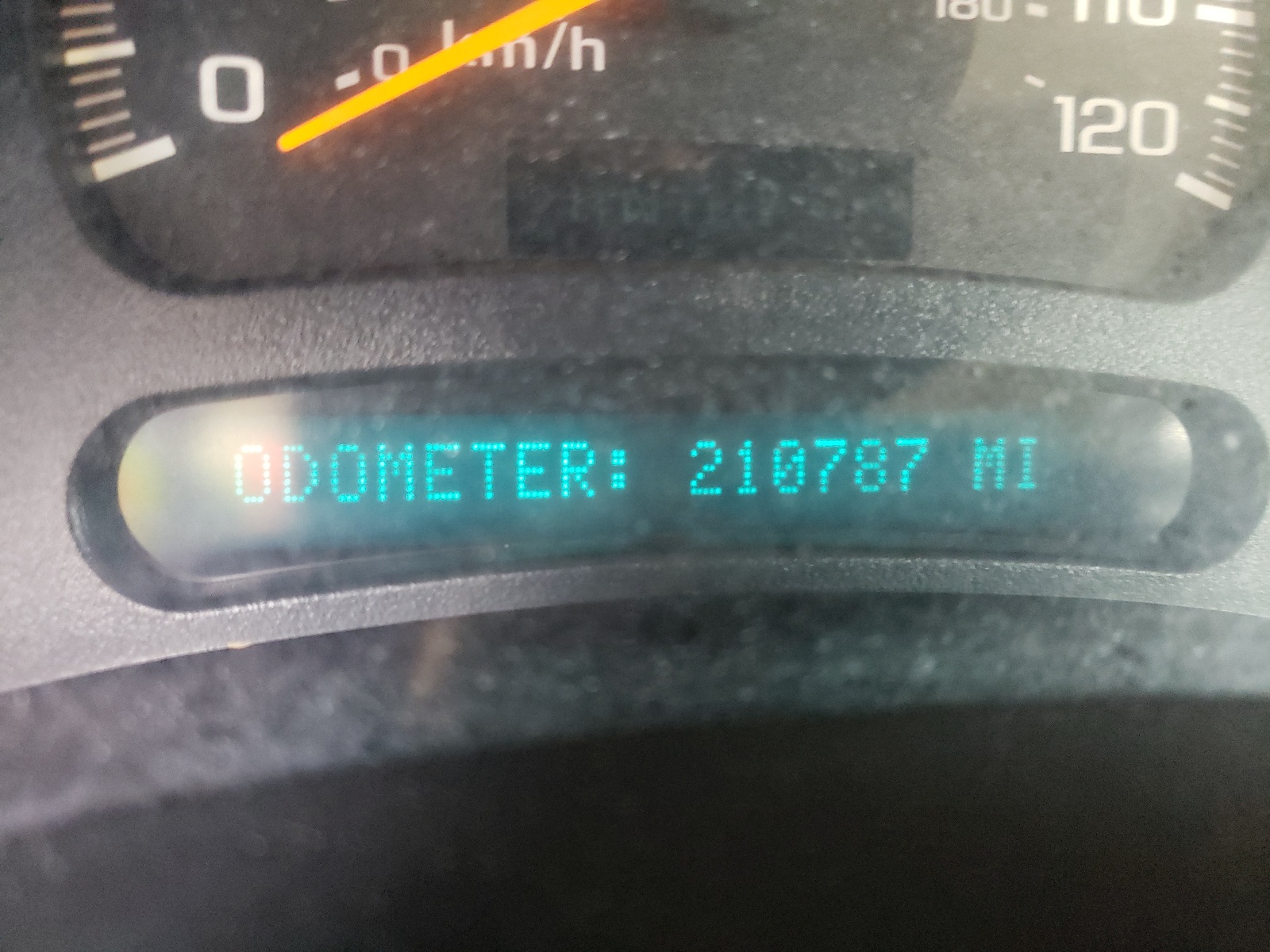 Photo 8 from auction – 2005 CHEVROLET SILVERADO with VIN 1GCHK24U15E177494