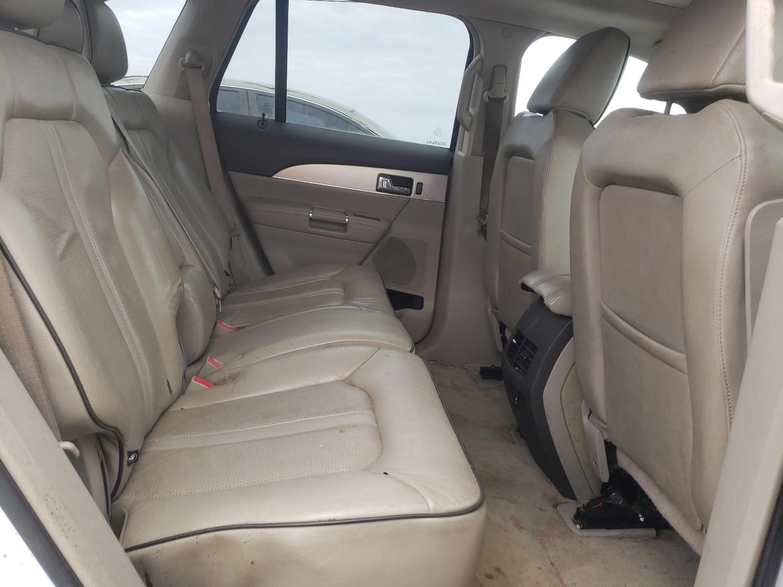Photo 6 from auction – 2012 LINCOLN MKX with VIN 2LMDJ6JK1CBL06628