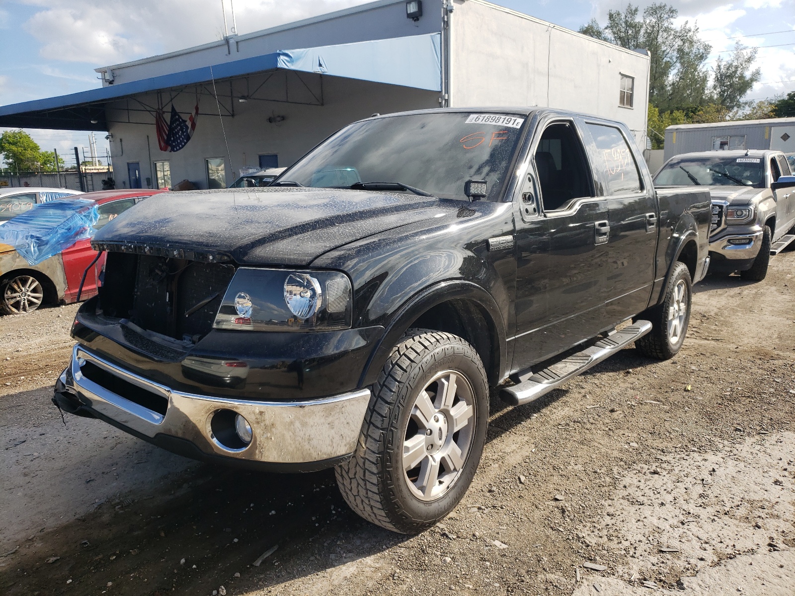 Photo 2 from auction – 2007 FORD F150 SUPER with VIN 1FTPW12VX7FB61426