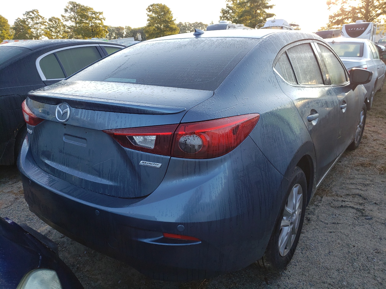 Photo 4 from auction – 2015 MAZDA 3 TOURING with VIN 3MZBM1V70FM194931