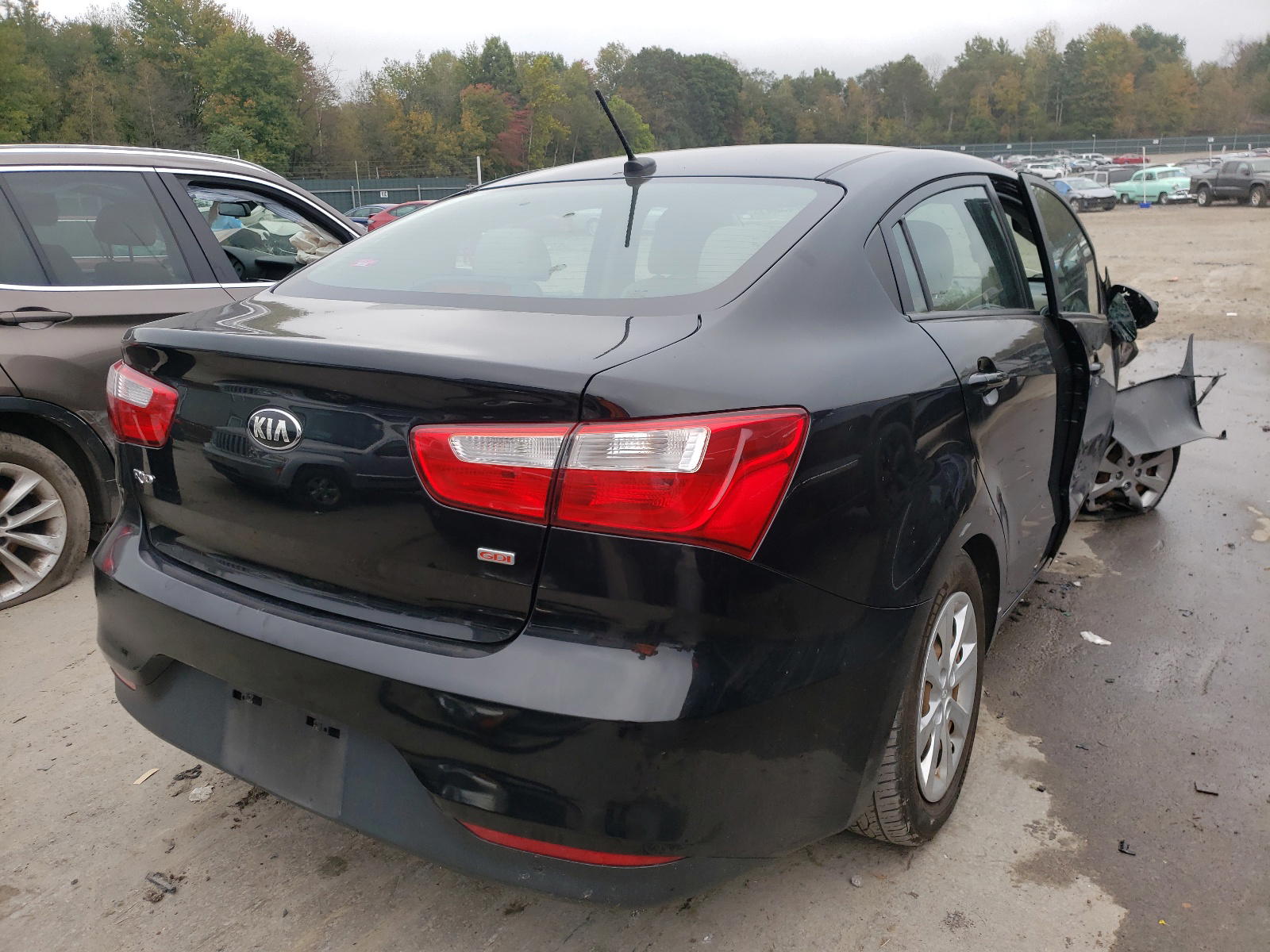 Photo 4 from auction – 2016 KIA RIO LX with VIN KNADM4A35G6537764