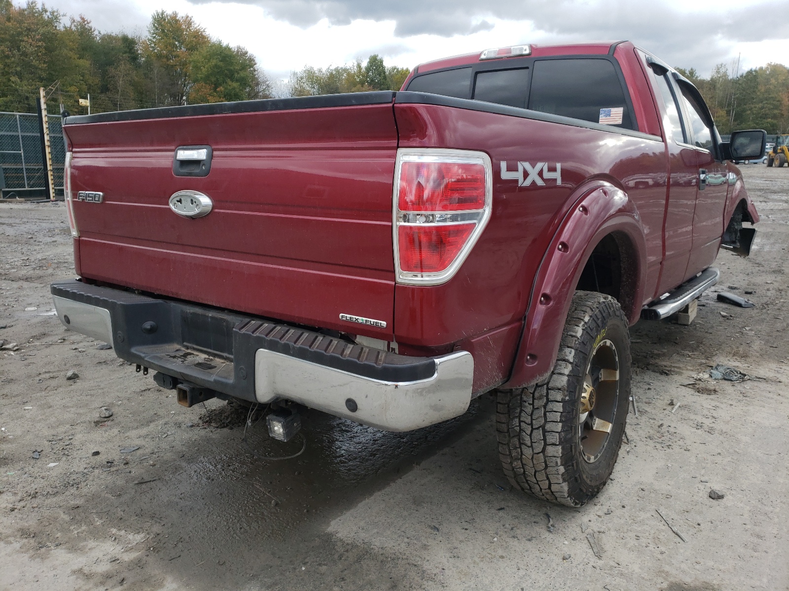 صورة رقم 4 من المزاد - 2013 FORD F150 SUPER مع VIN 1FTFX1EF0DFC60832