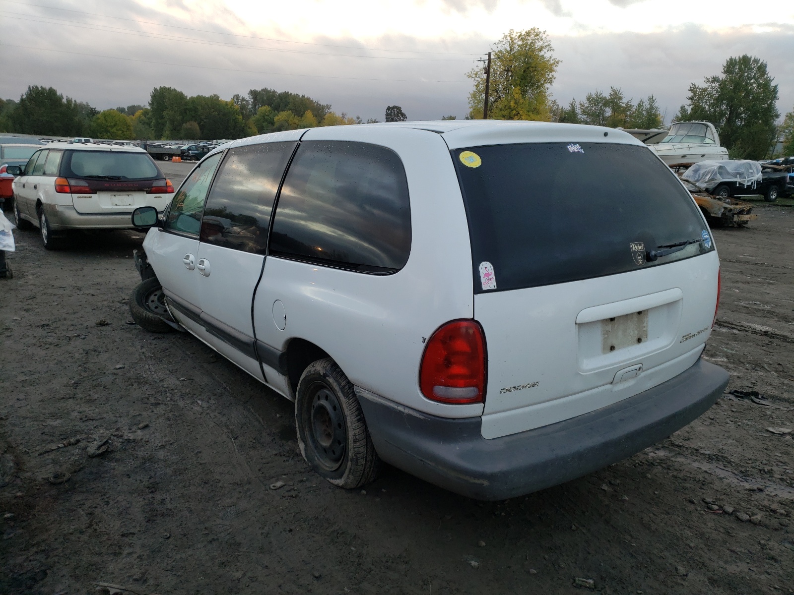 Photo 3 from auction – 1999 DODGE GRAND CARA with VIN 2B4GP44G2XR266058