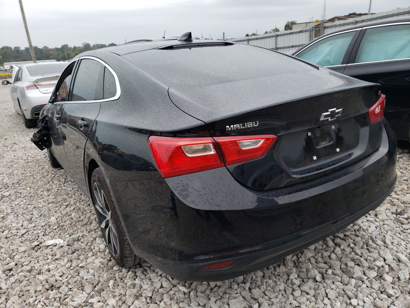Photo 3 from auction – 2018 CHEVROLET MALIBU LT with VIN 1G1ZD5ST1JF227849