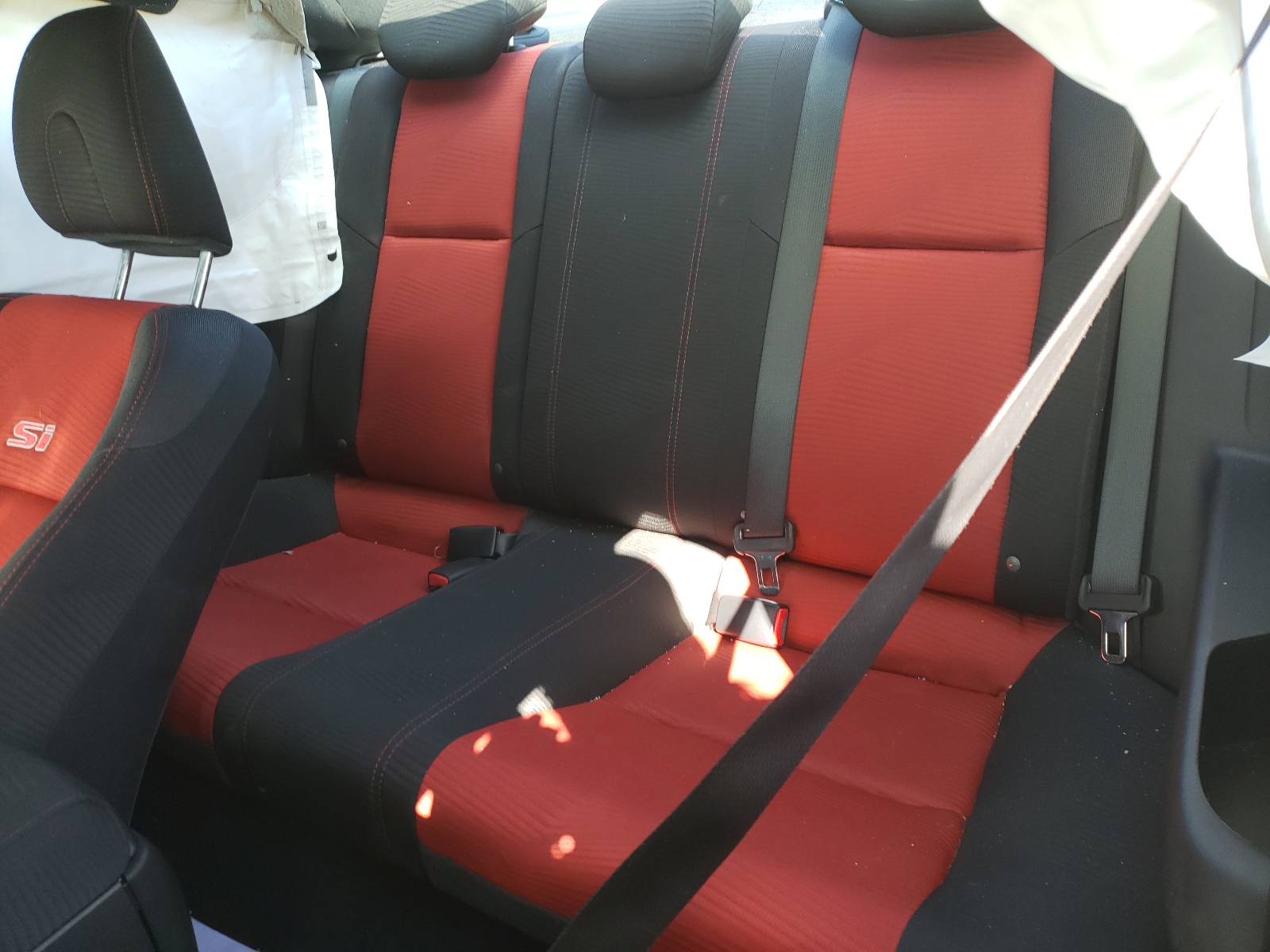 Photo 6 from auction – 2015 HONDA CIVIC SI with VIN 2HGFG4A54FH702478