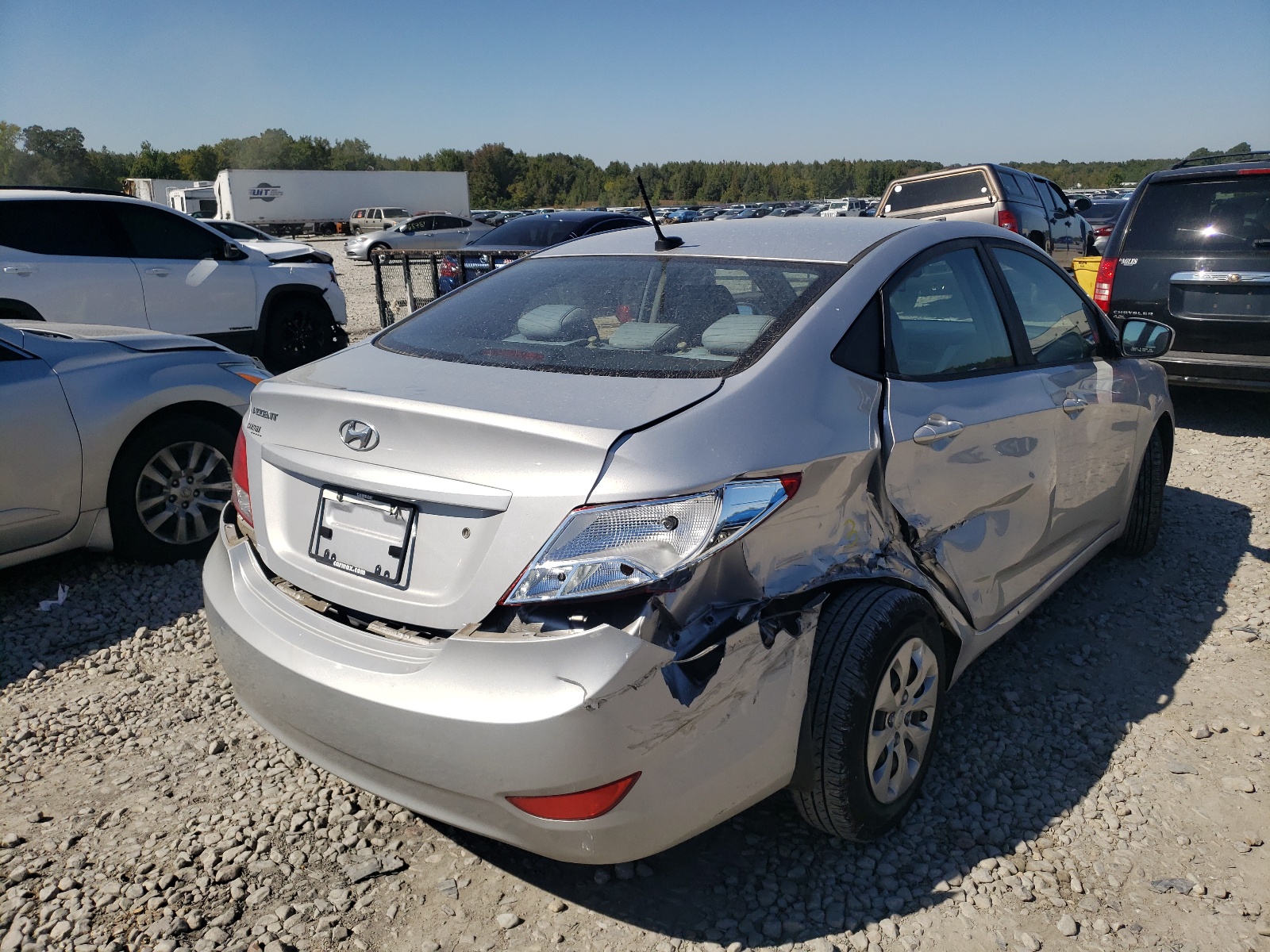 Photo 4 from auction – 2016 HYUNDAI ACCENT SE with VIN KMHCT4AE0GU117453