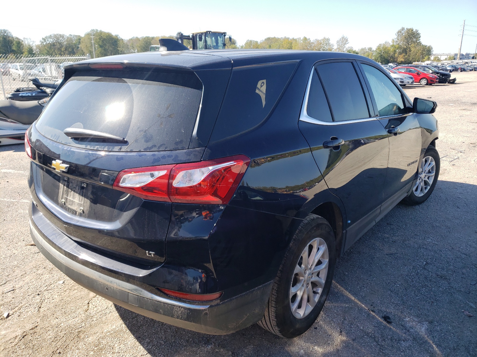 Photo 4 from auction – 2020 CHEVROLET EQUINOX LT with VIN 3GNAXKEV0LS729149