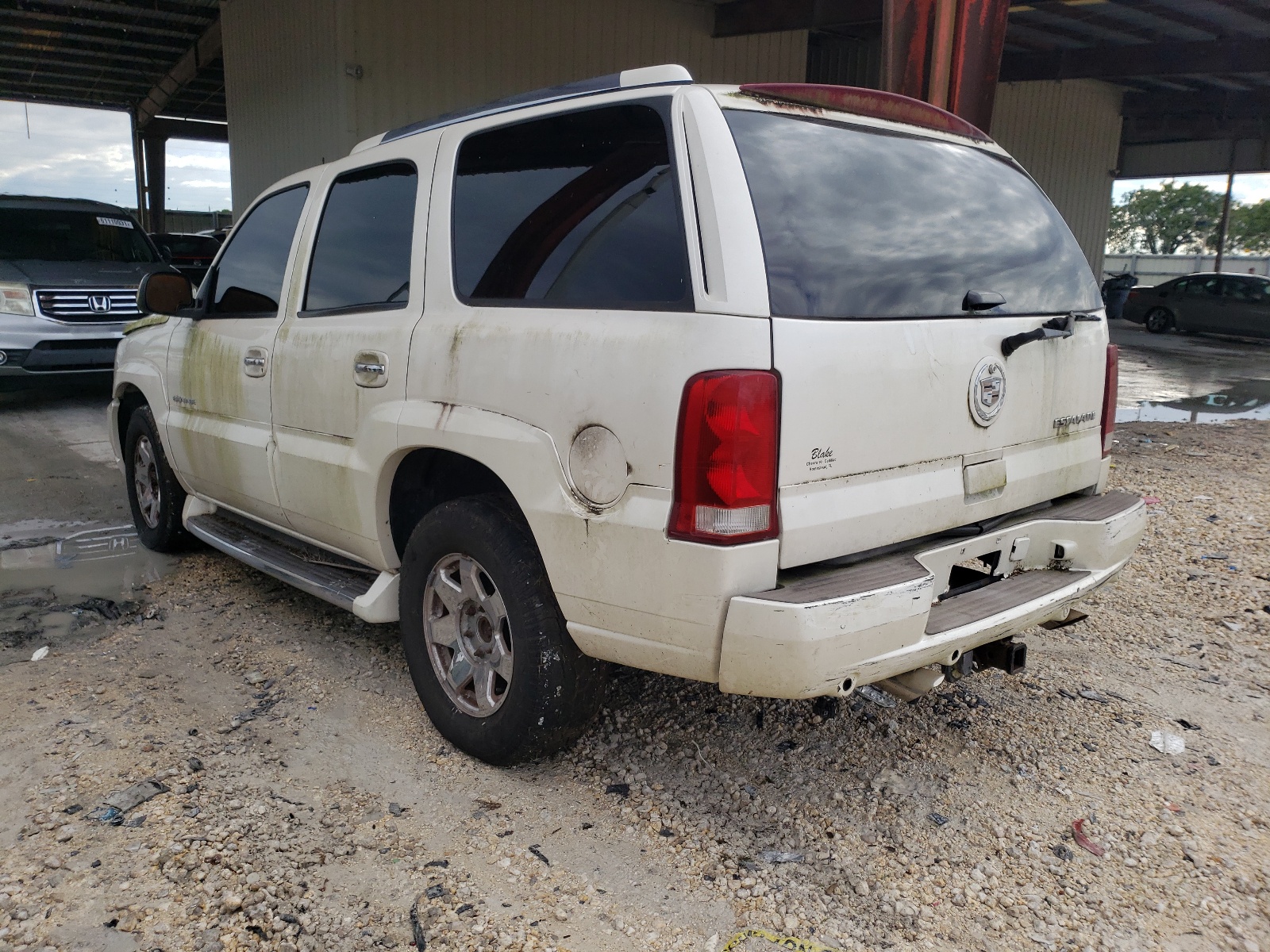 Photo 3 from auction – 2003 CADILLAC ESCALADE with VIN 1GYEK63NX3R102894