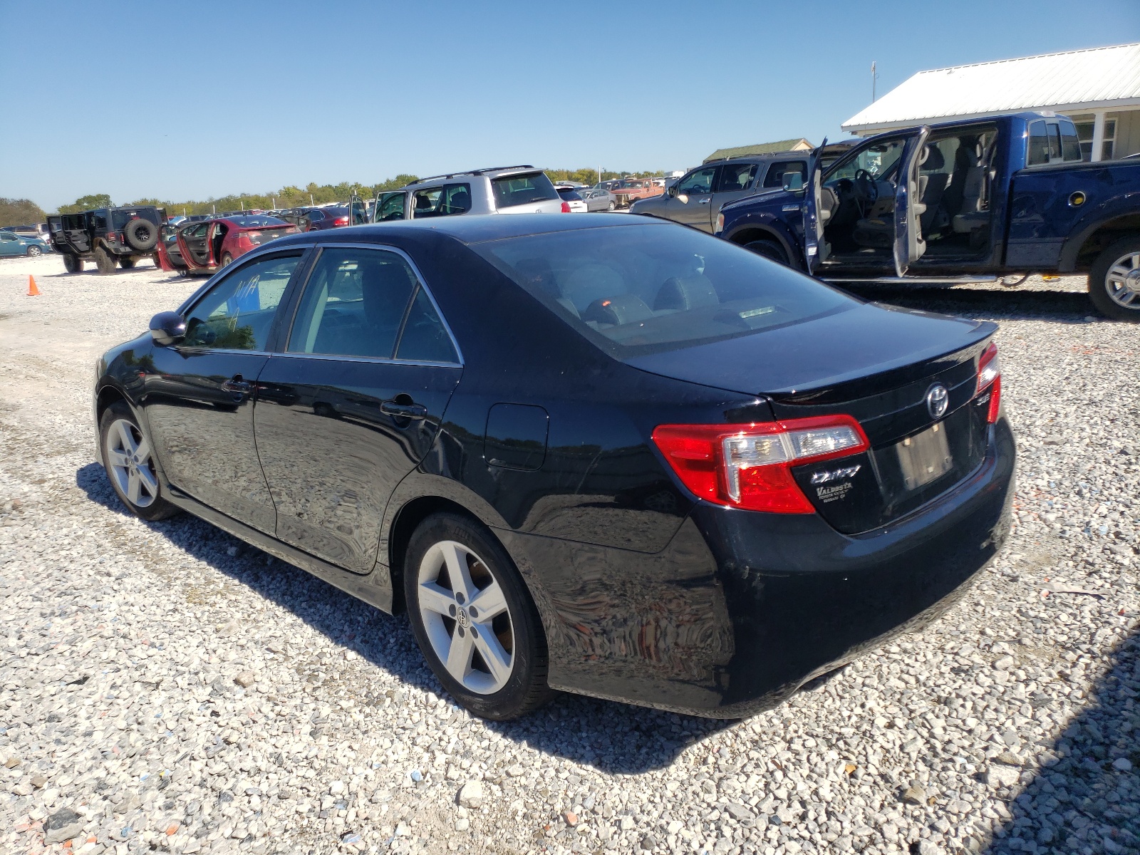 Photo 3 from auction – 2013 TOYOTA CAMRY L with VIN 4T1BF1FK2DU213368