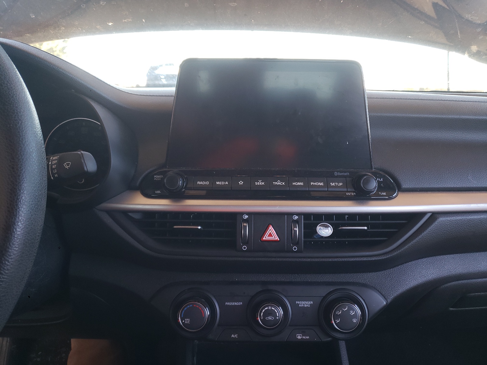 Photo 9 from auction – 2020 KIA FORTE FE with VIN 3KPF24AD2LE148515
