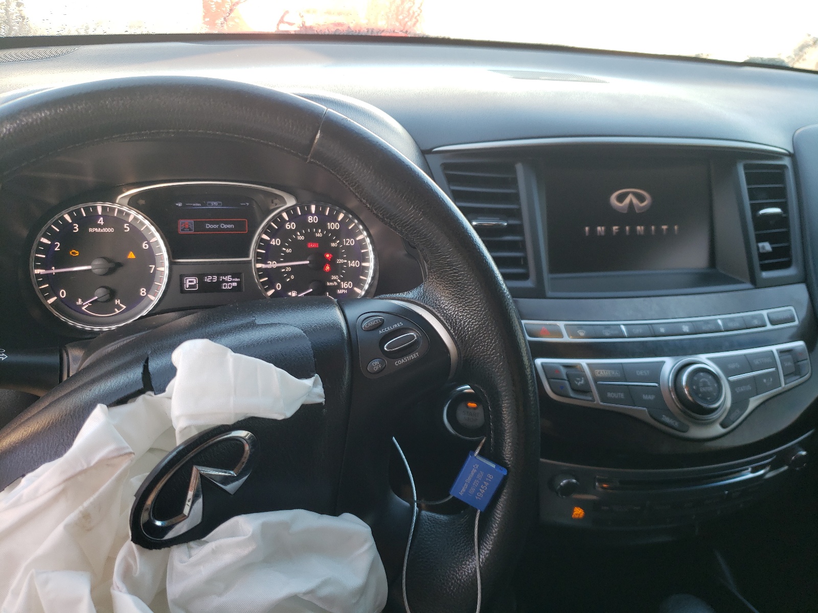Photo 9 from auction – 2013 INFINITI JX35 with VIN 5N1AL0MM7DC304564