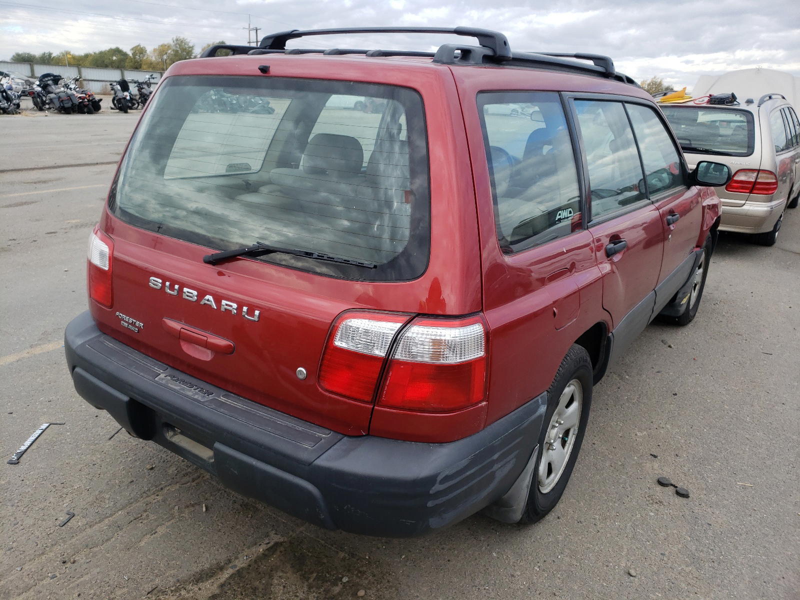 Photo 4 from auction – 2001 SUBARU FORESTER L with VIN JF1SF63591G768494